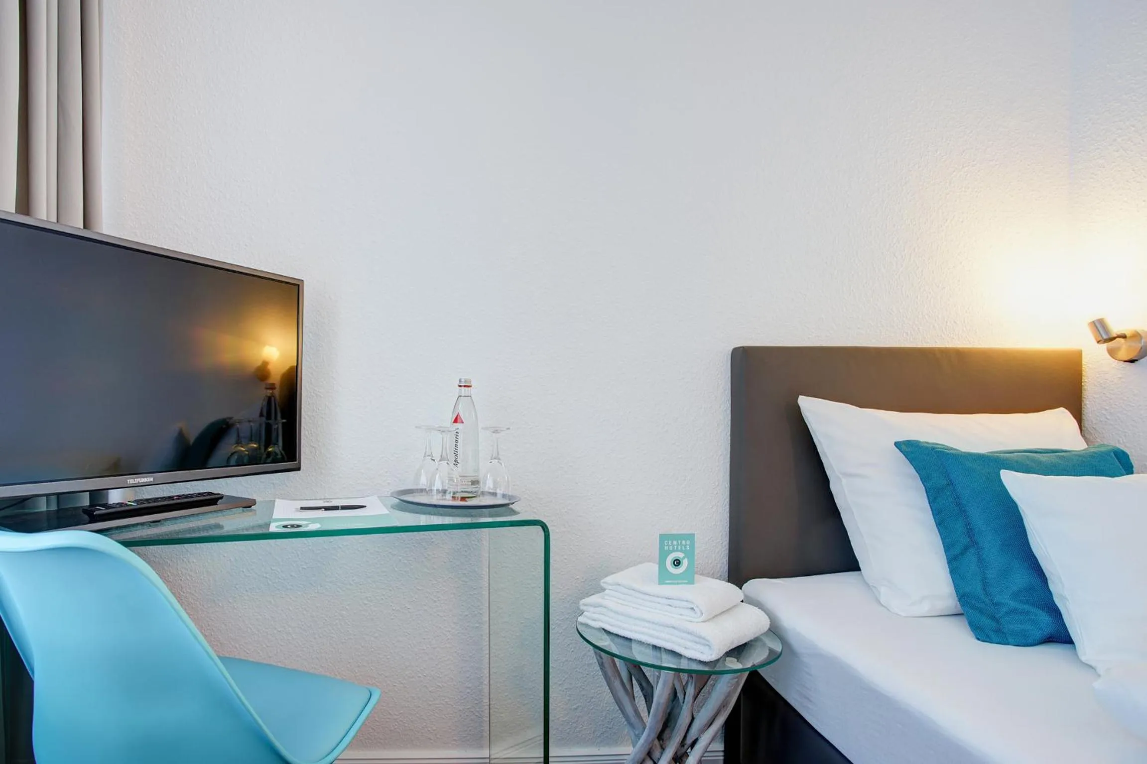 Photo of the whole room, Bed in Hotel Atlanta