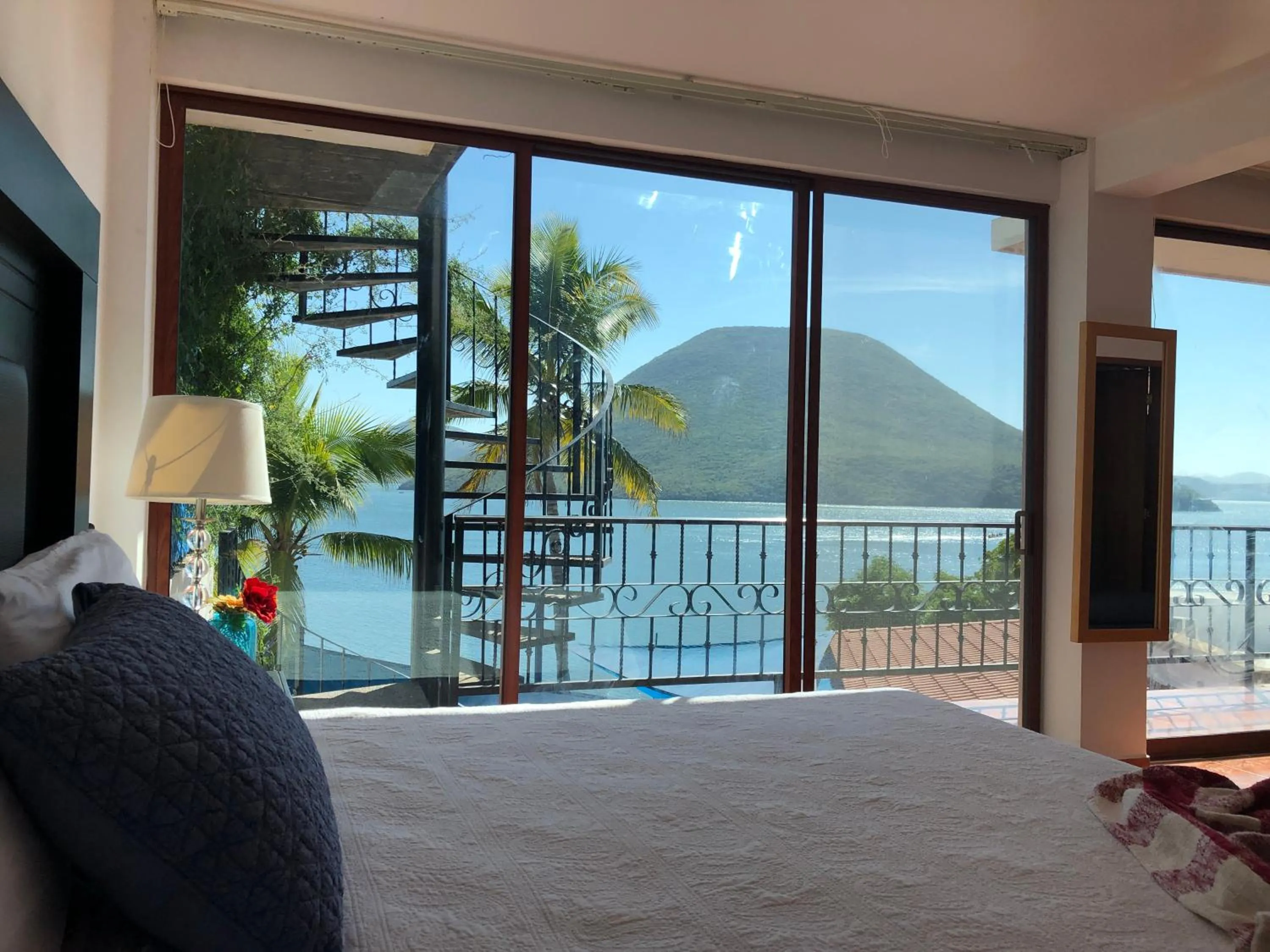 Photo of the whole room, Bed in Casa de la Aduana Hotel Boutique