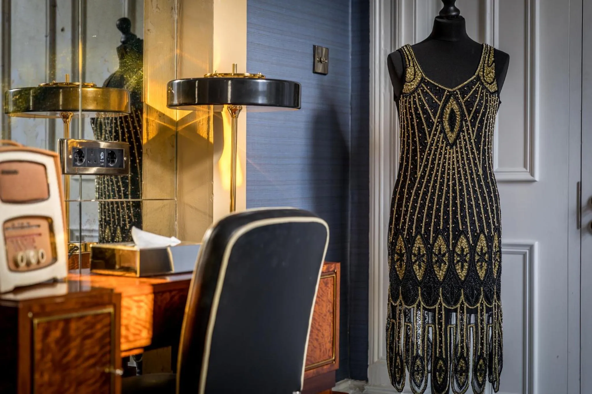 Decorative detail in Number 31