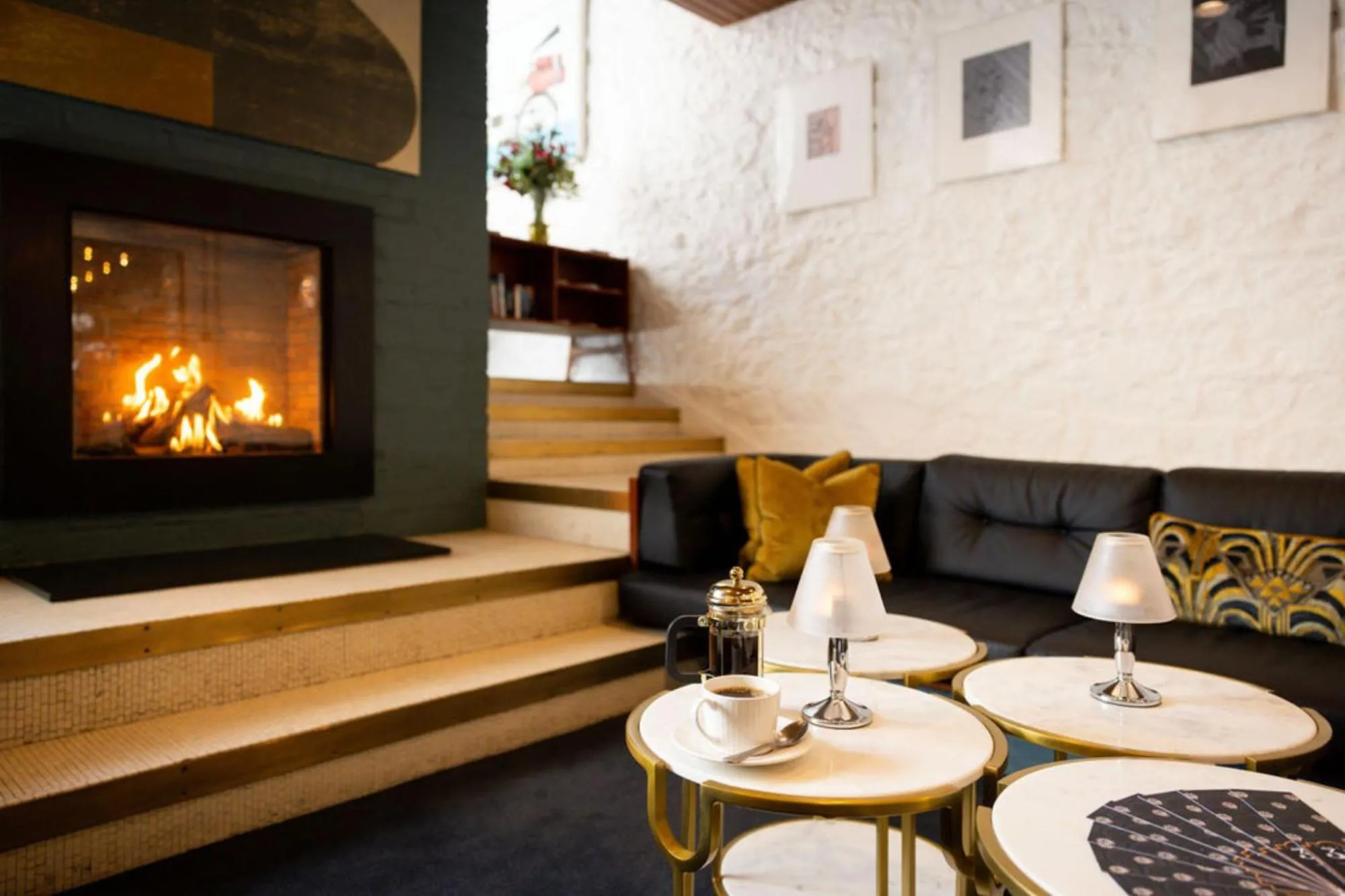 Communal lounge/ TV room in Number 31