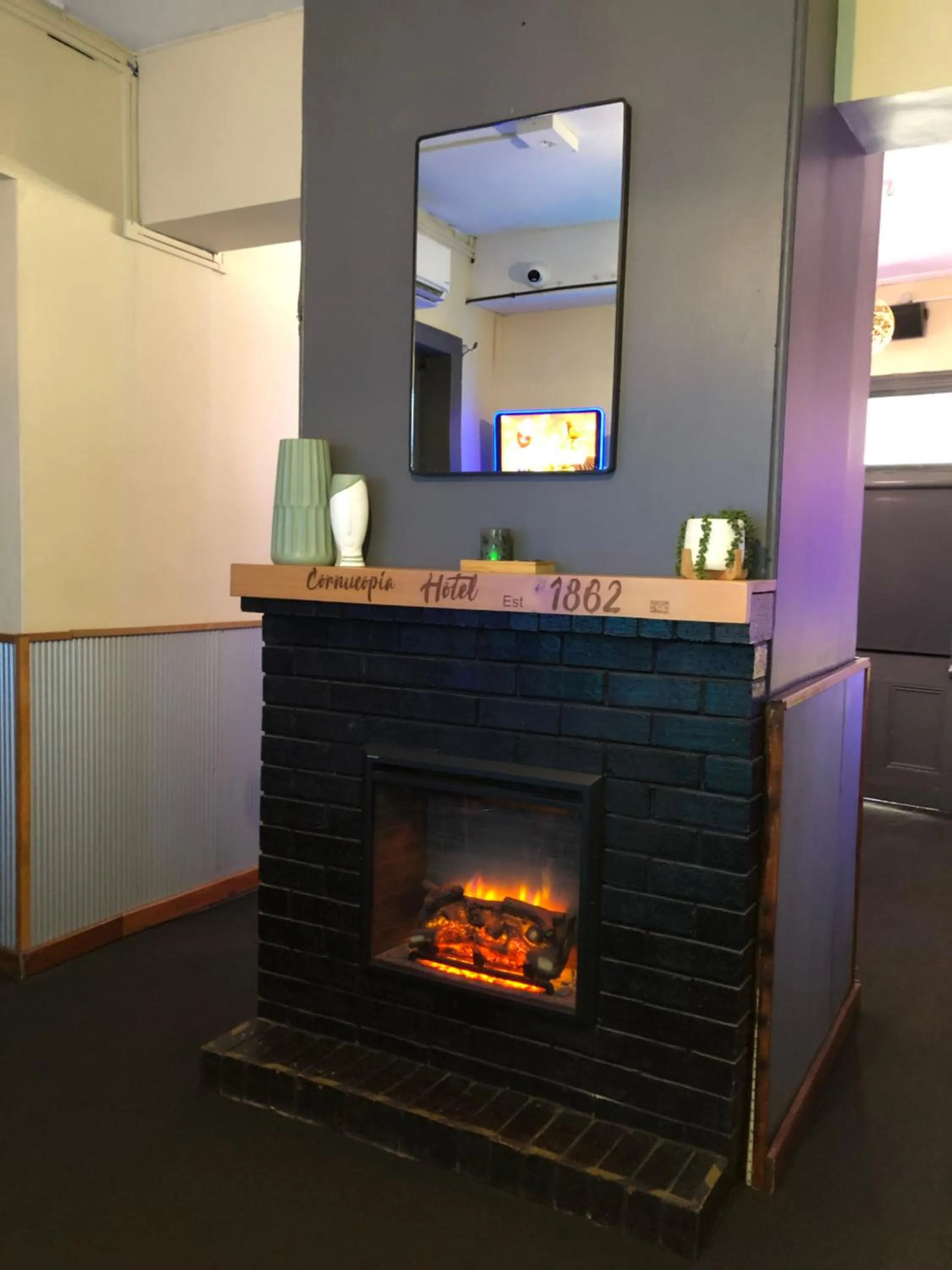 Lounge or bar in Cornucopia hotel