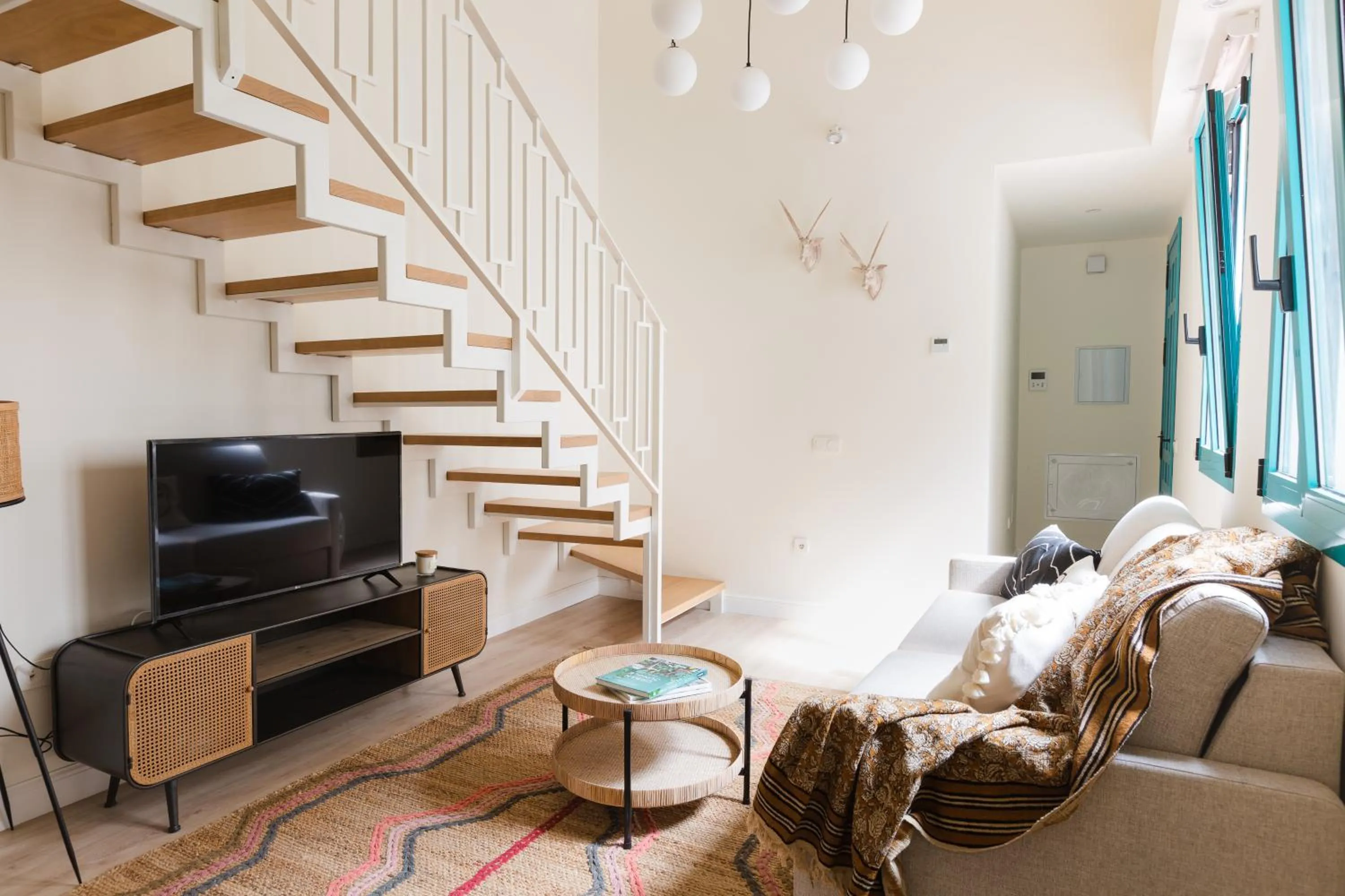 Communal lounge/ TV room in Atenea Malaga Apartments