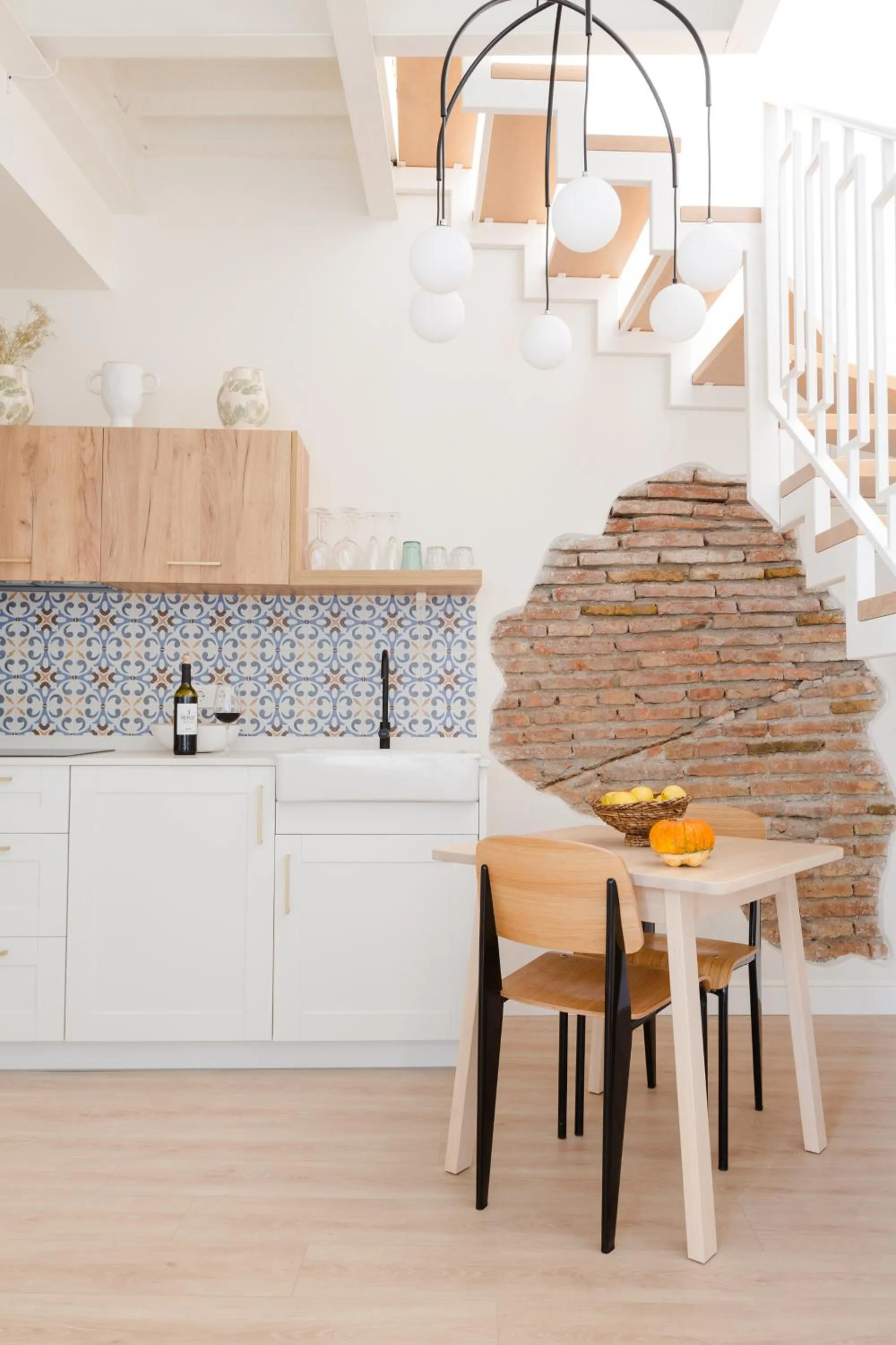 Kitchen or kitchenette in Atenea Malaga Apartments