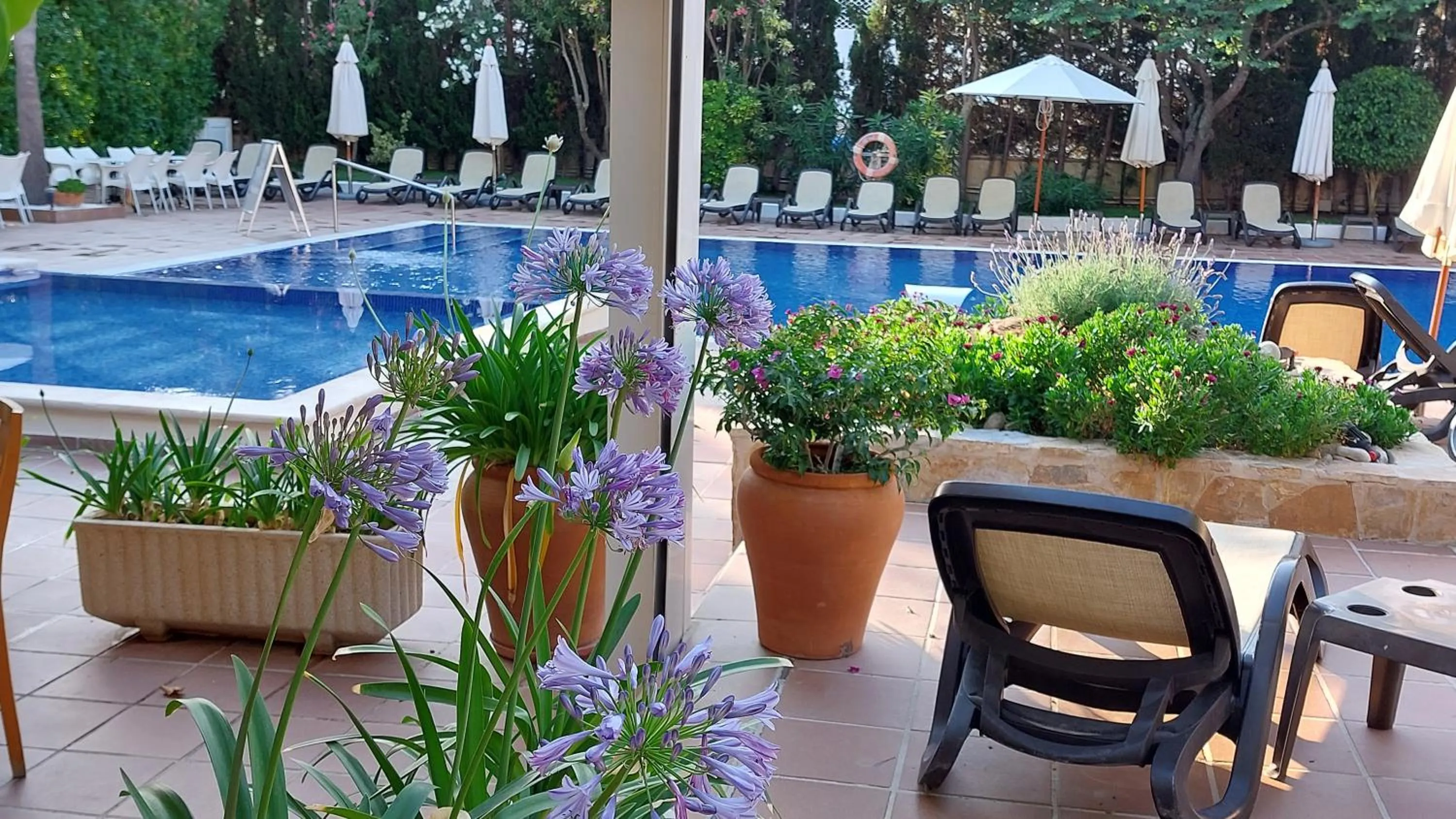 Patio in ROC Oberoy - Adults Only