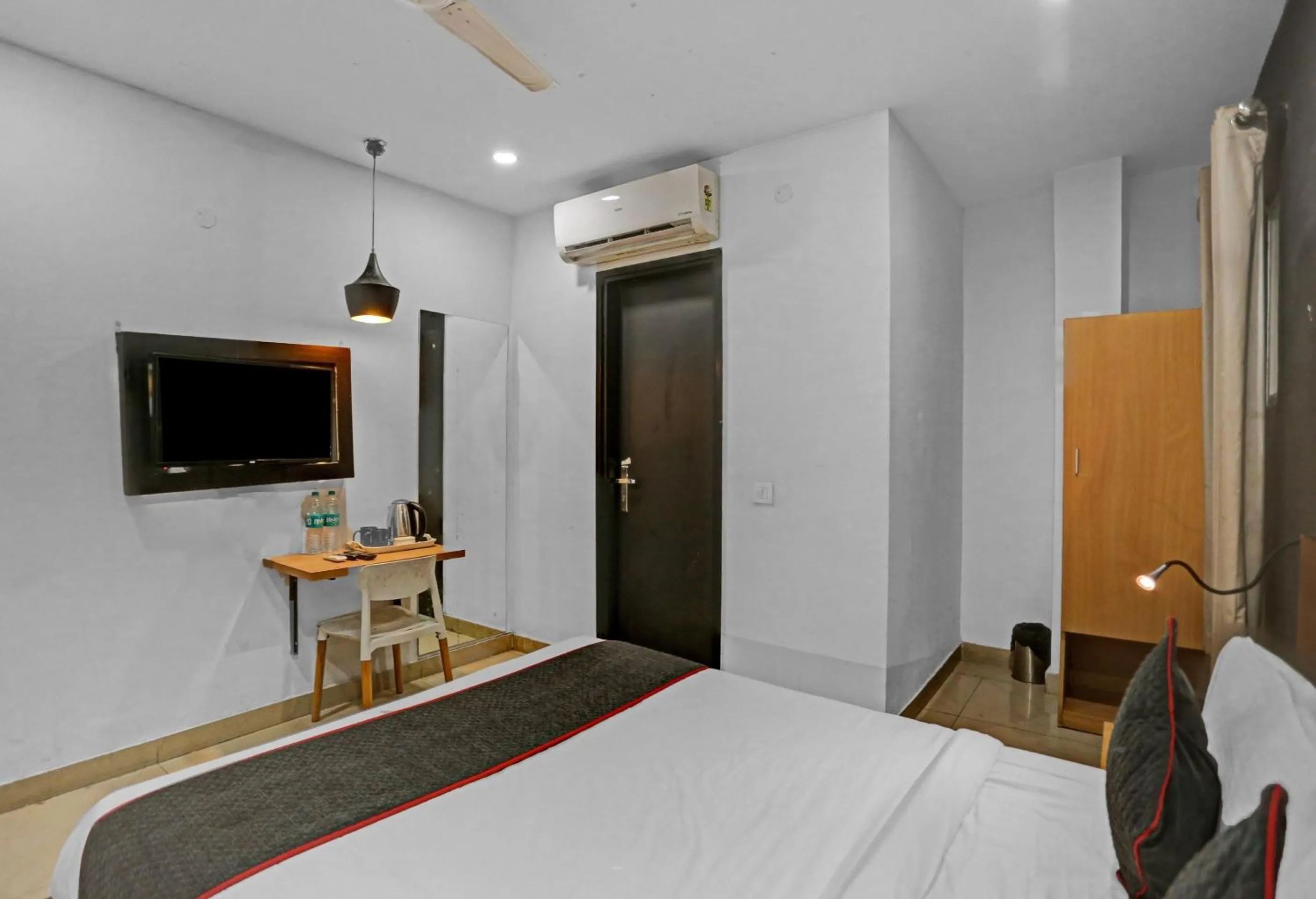 Bedroom, Bed in Townhouse Nangal Raya Pankha Road