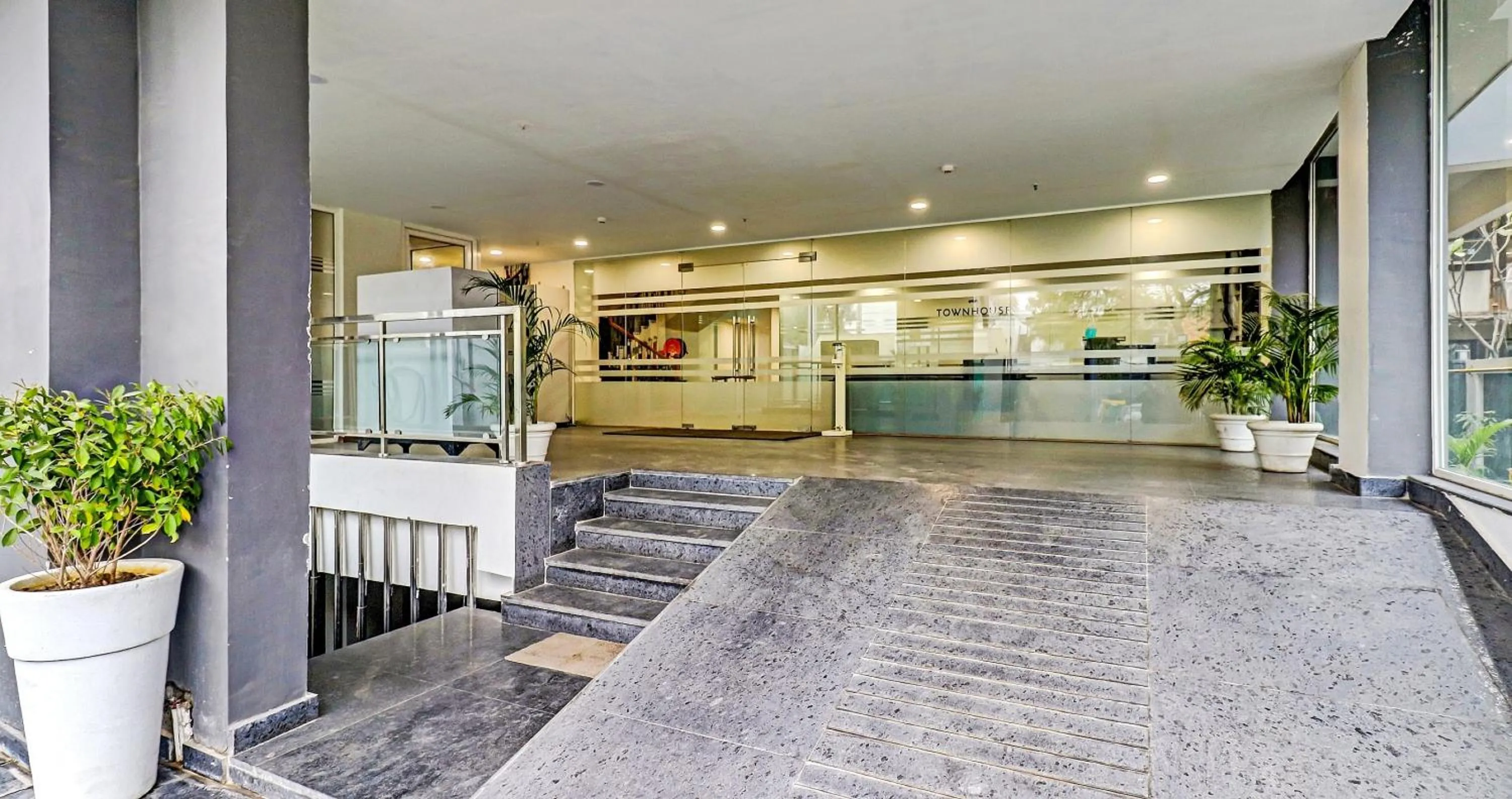 Lobby or reception in Super Townhouse Sector 30 Near Botanic Garden of Indian Republic