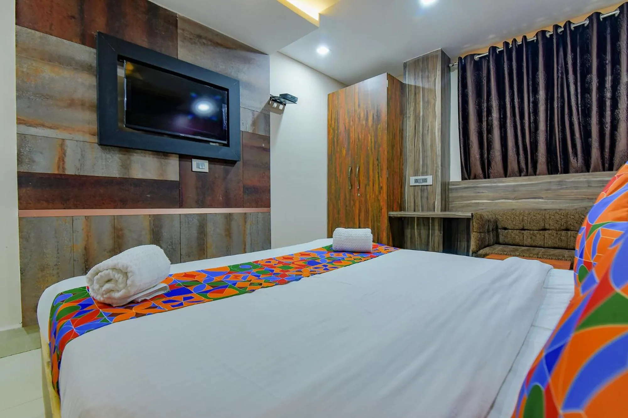 TV and multimedia, Bed in FabHotel Middleton Desire - Nr Niladri Vihar Square