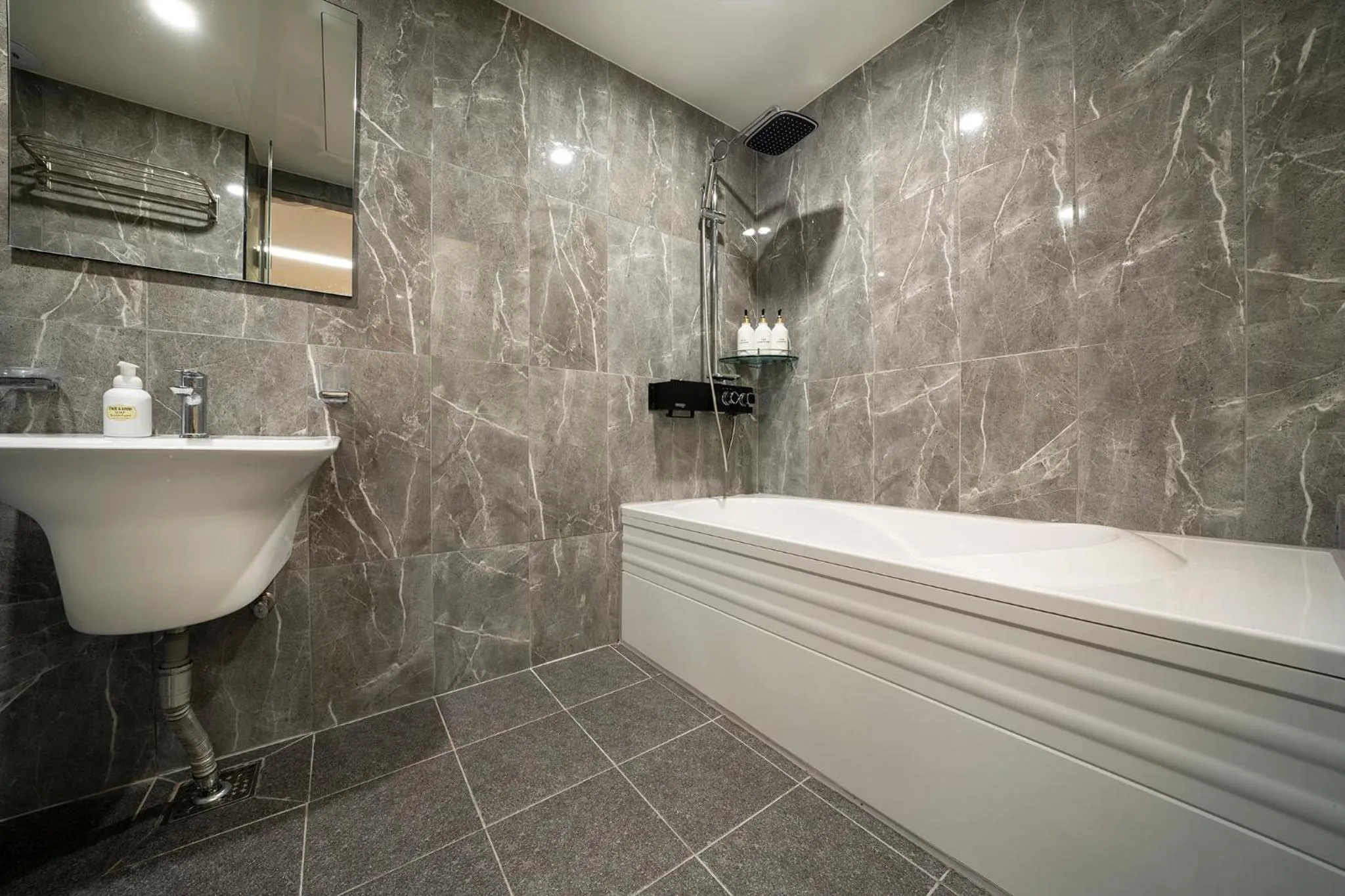 Bathroom in Suwon Sunstar Hotel