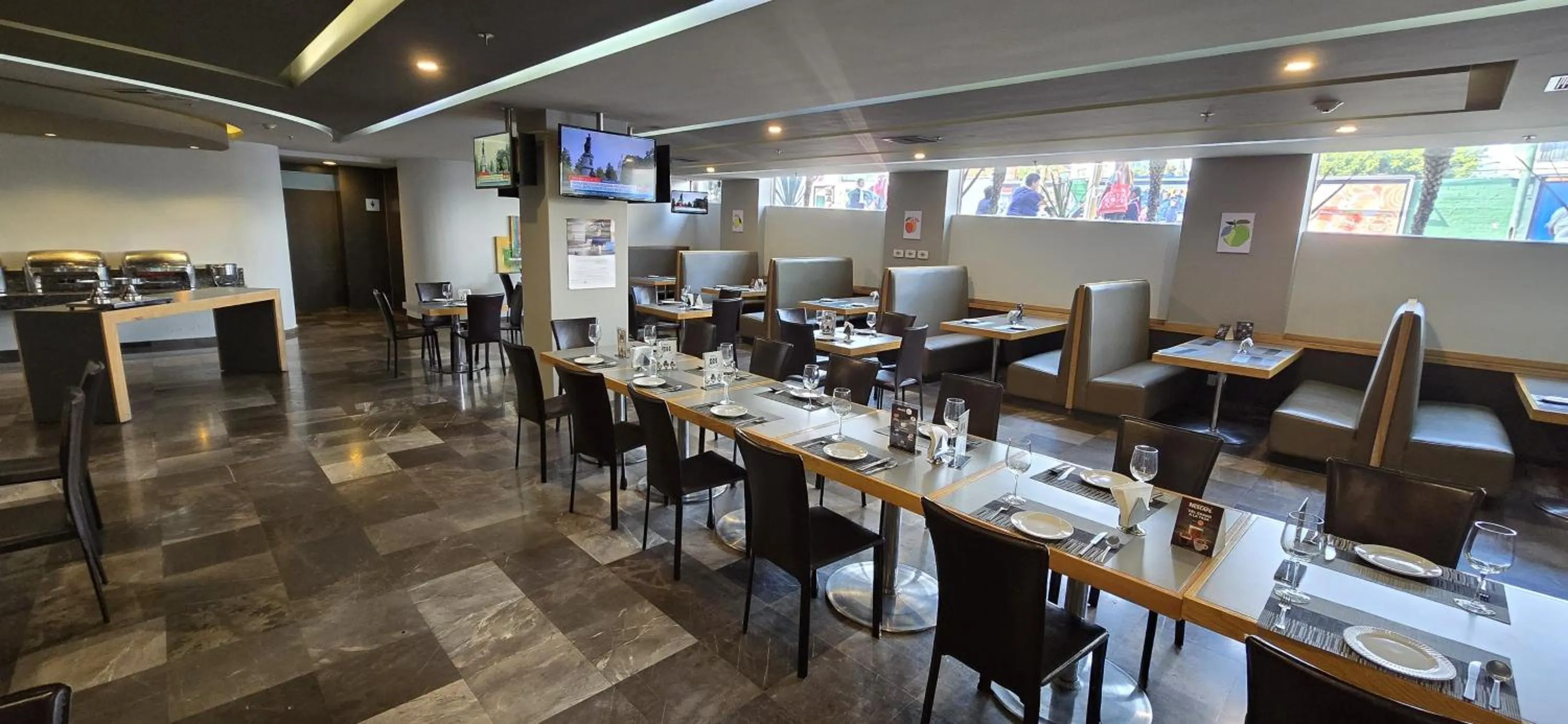 Restaurant/places to eat in Ramada by Wyndham Mexico City Santa Fe