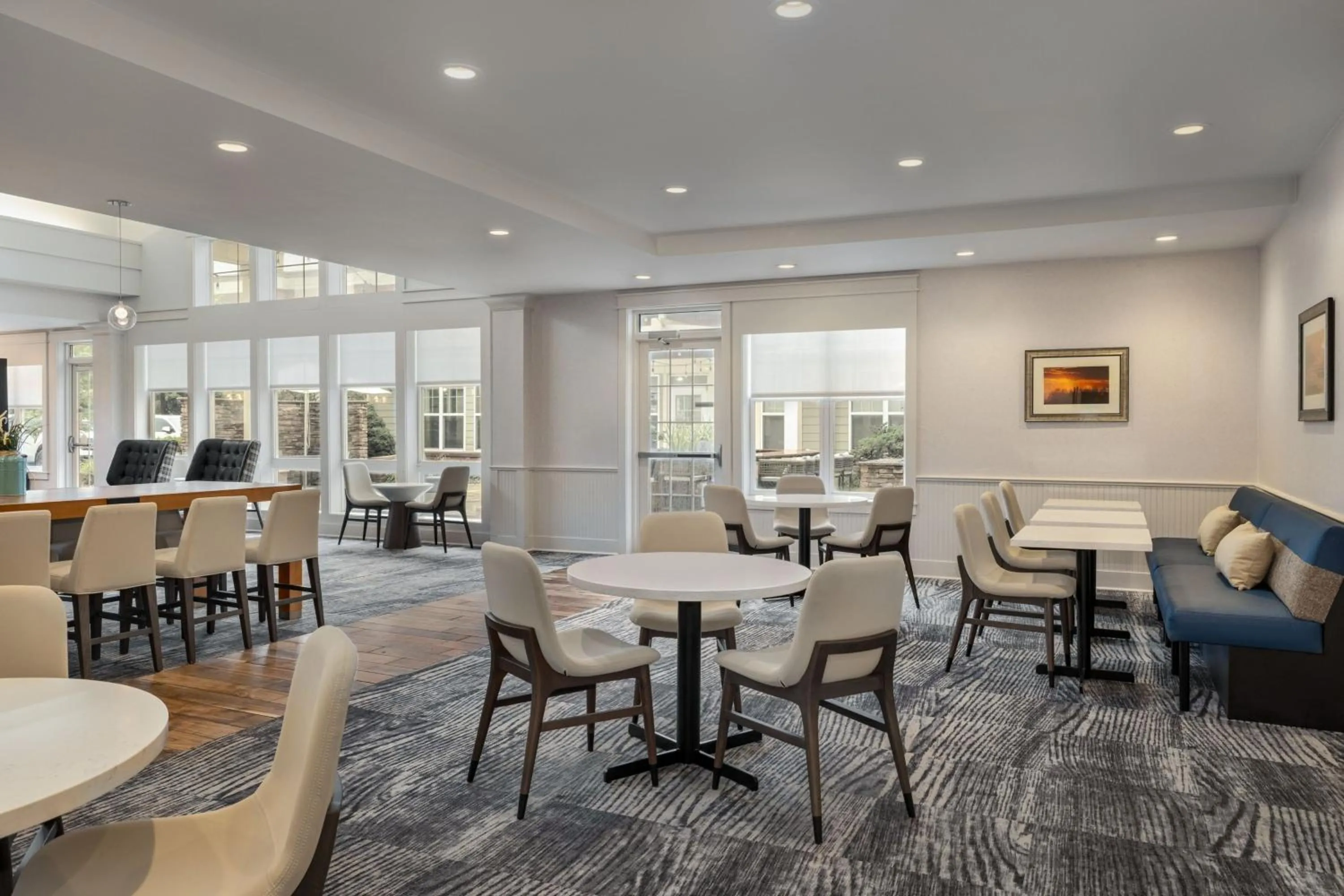 Lobby or reception in Residence Inn by Marriott Long Island Islip/Courthouse Complex