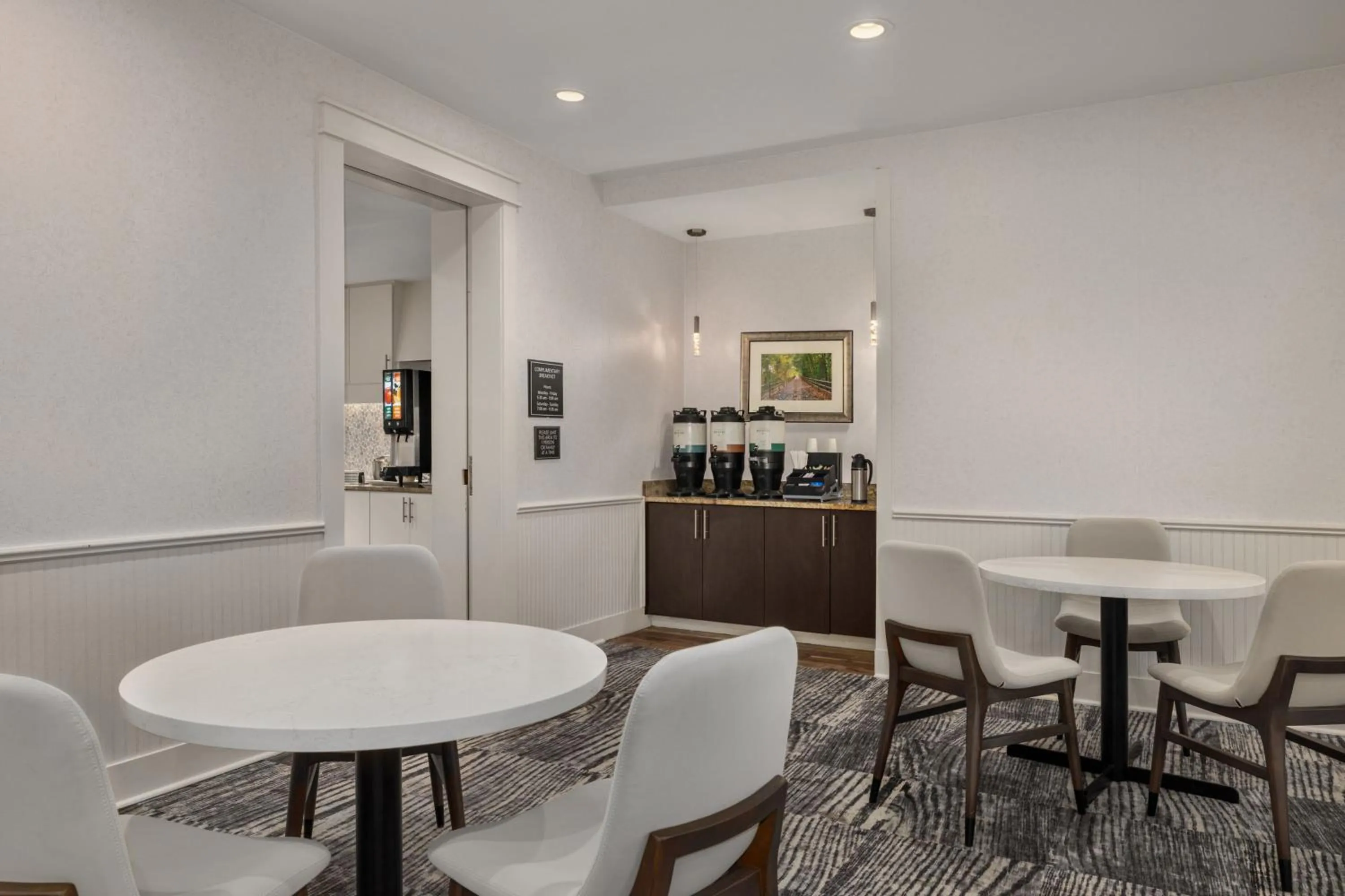 Lobby or reception in Residence Inn by Marriott Long Island Islip/Courthouse Complex