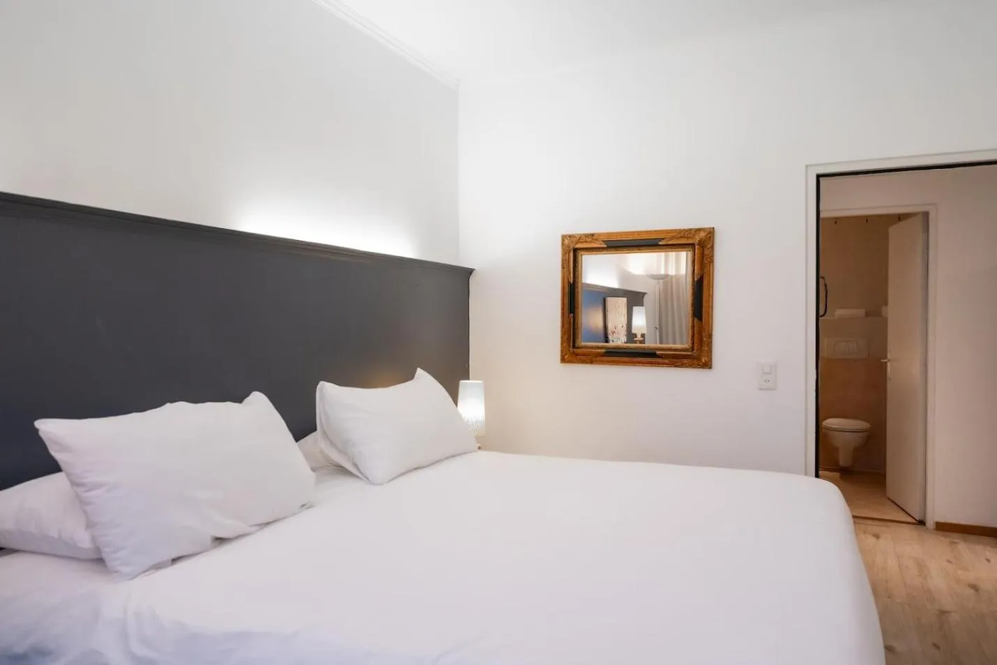 Photo of the whole room, Bed in Hotel Les Arcades