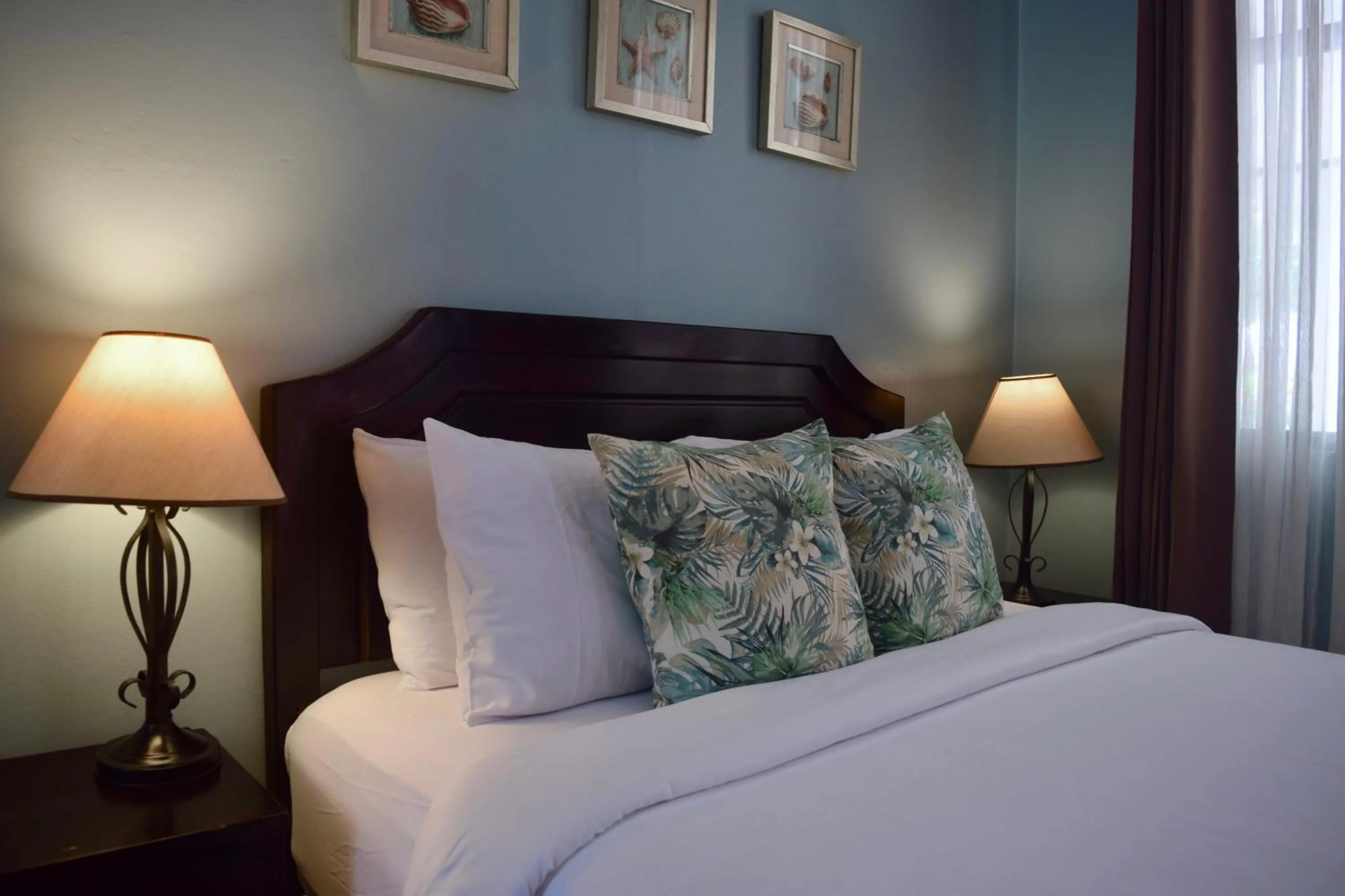 Bed in Hotel Playa Espadilla & Gardens