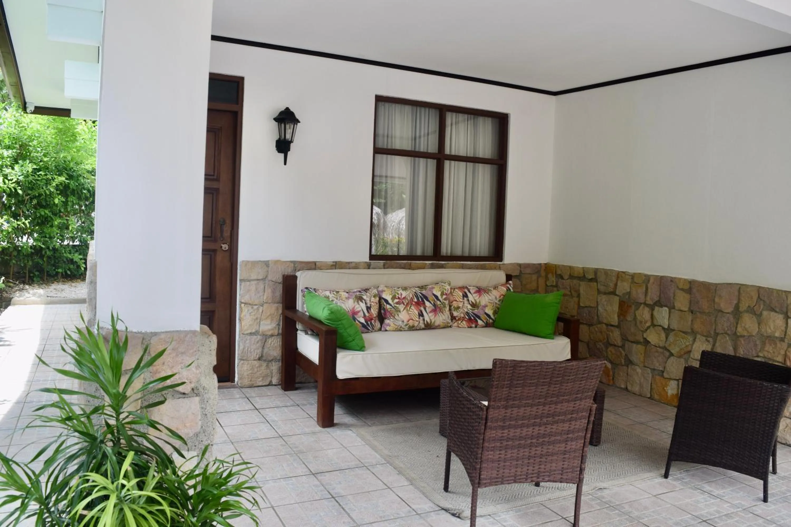 Living room in Hotel Playa Espadilla & Gardens