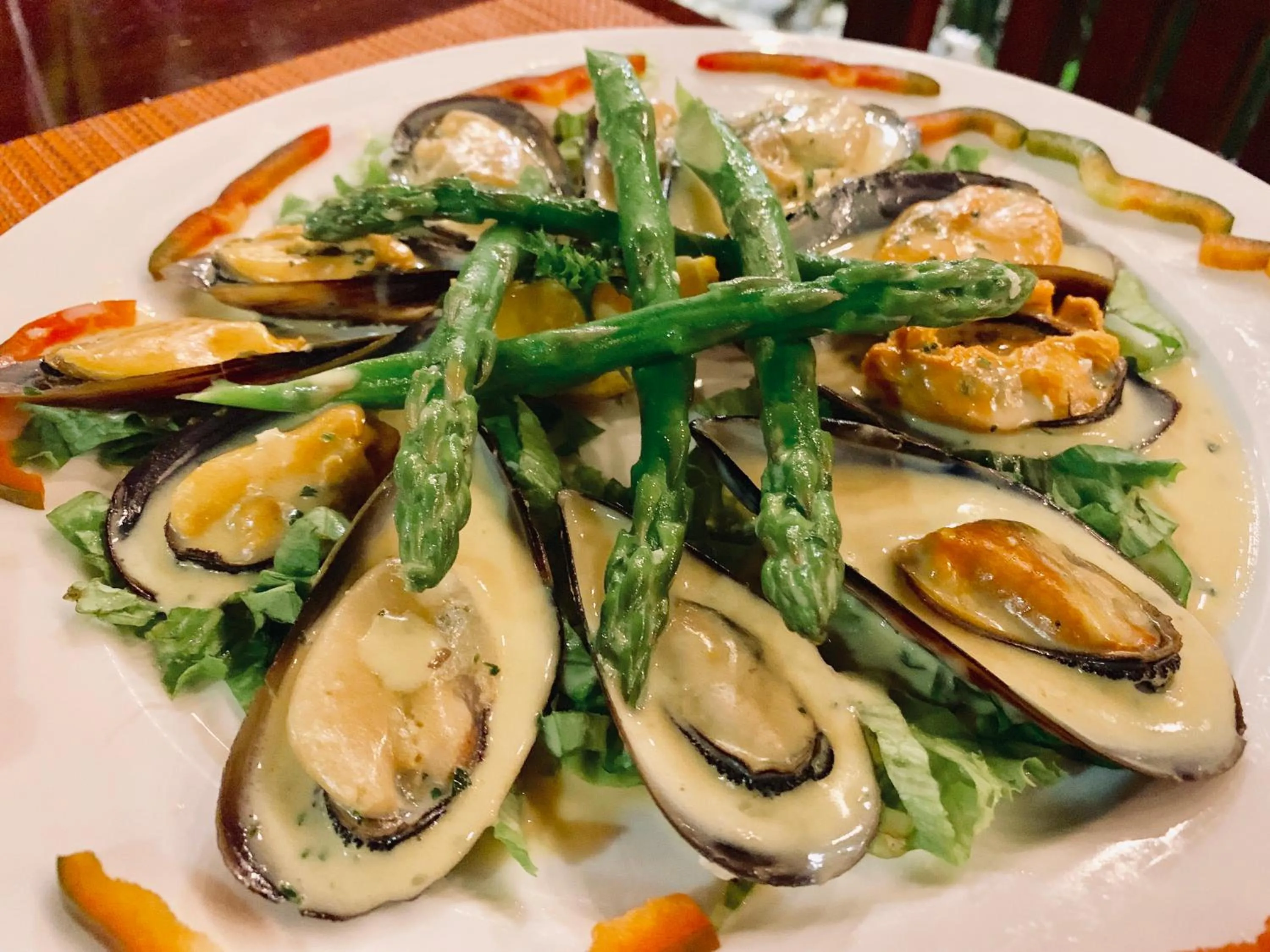 Restaurant/places to eat in Hotel Playa Espadilla & Gardens