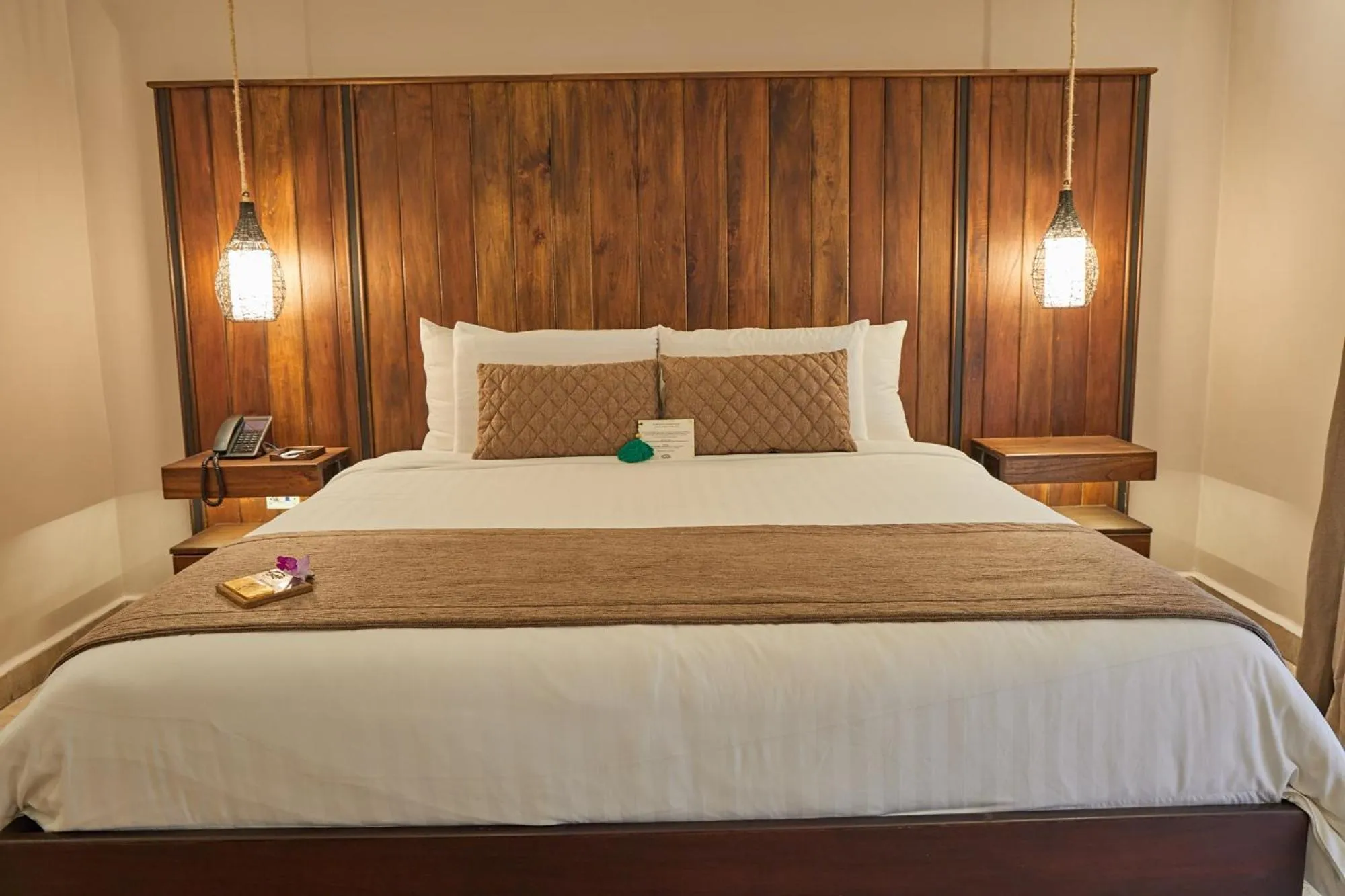 Bed in Valle Escondido Resort