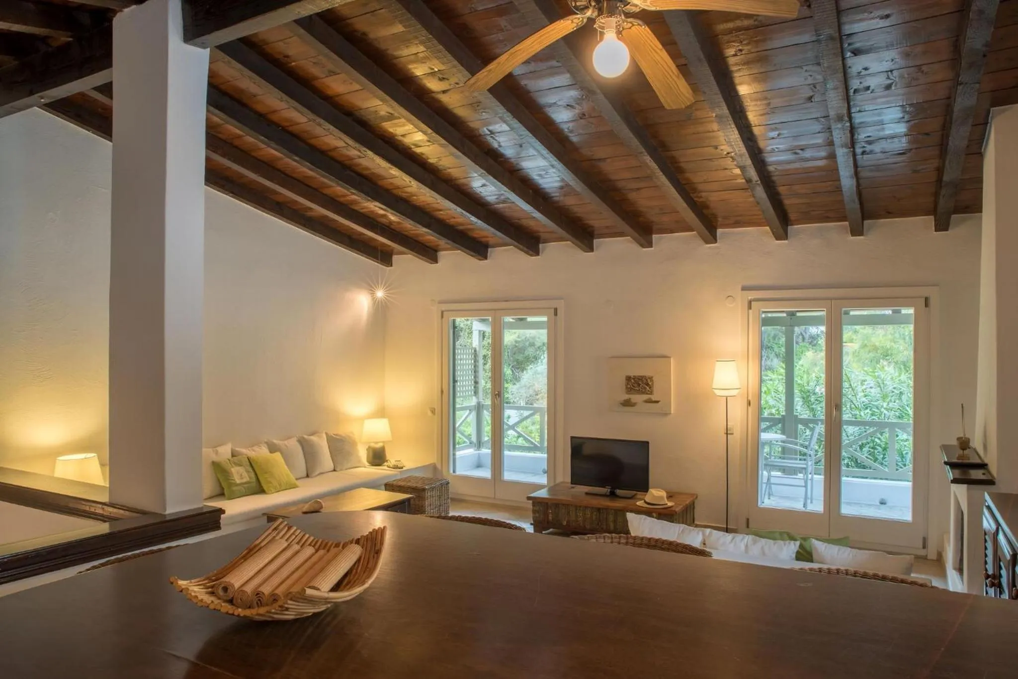 Property building in Skiathos Luxury Villa 2 Bedroom Villa Dyo Vromolimnos