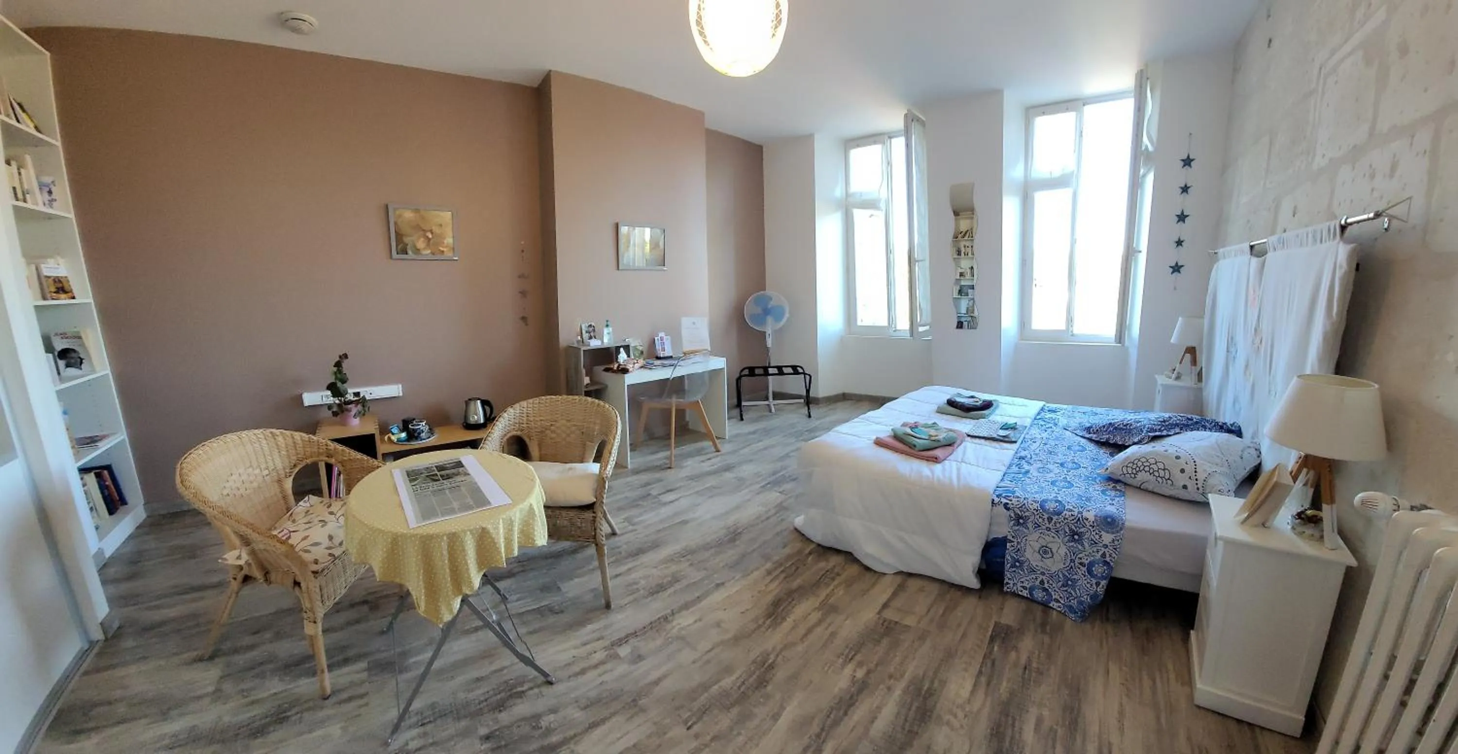 Bed in La Belle Etoile