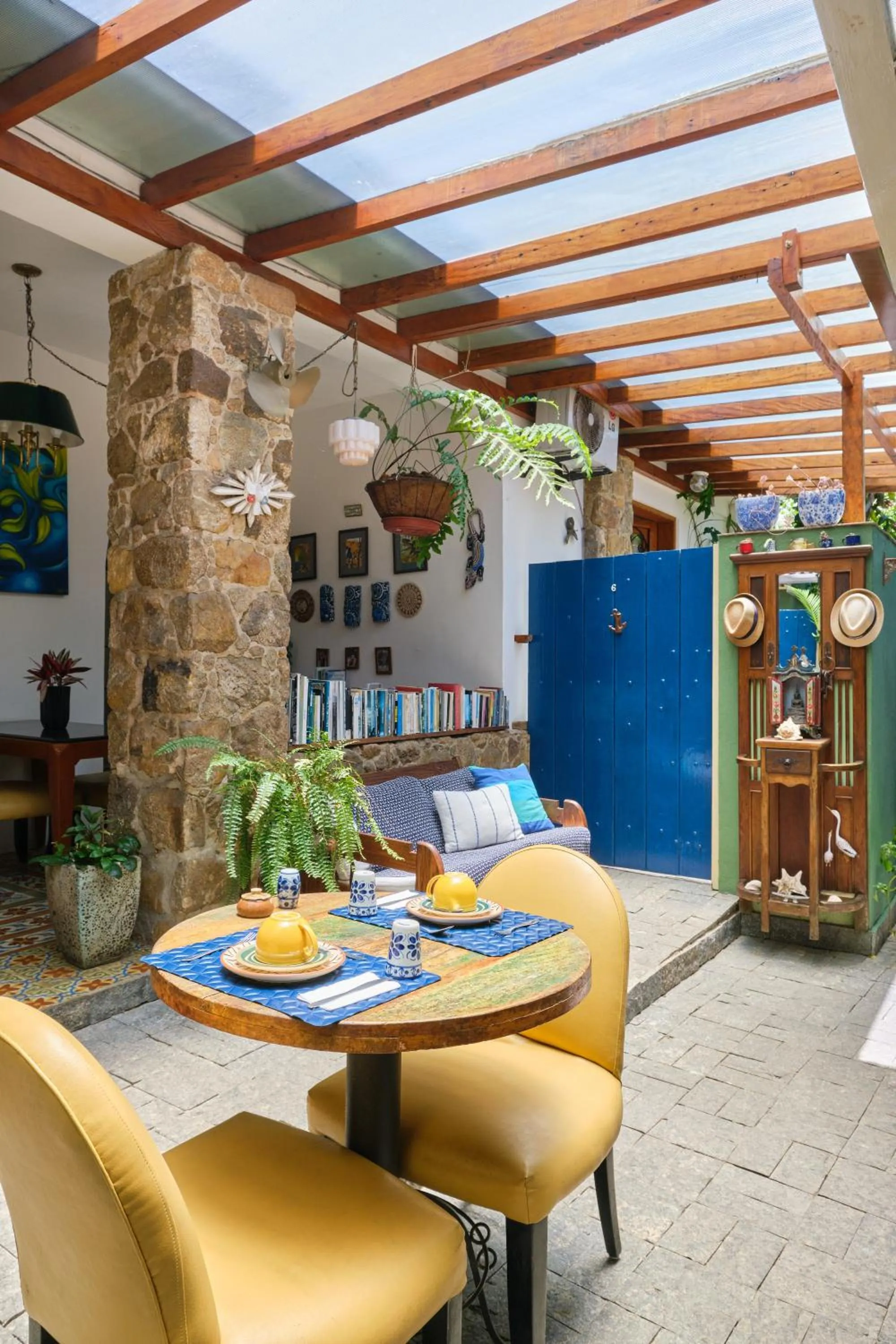 Pousada Pontal Gardens