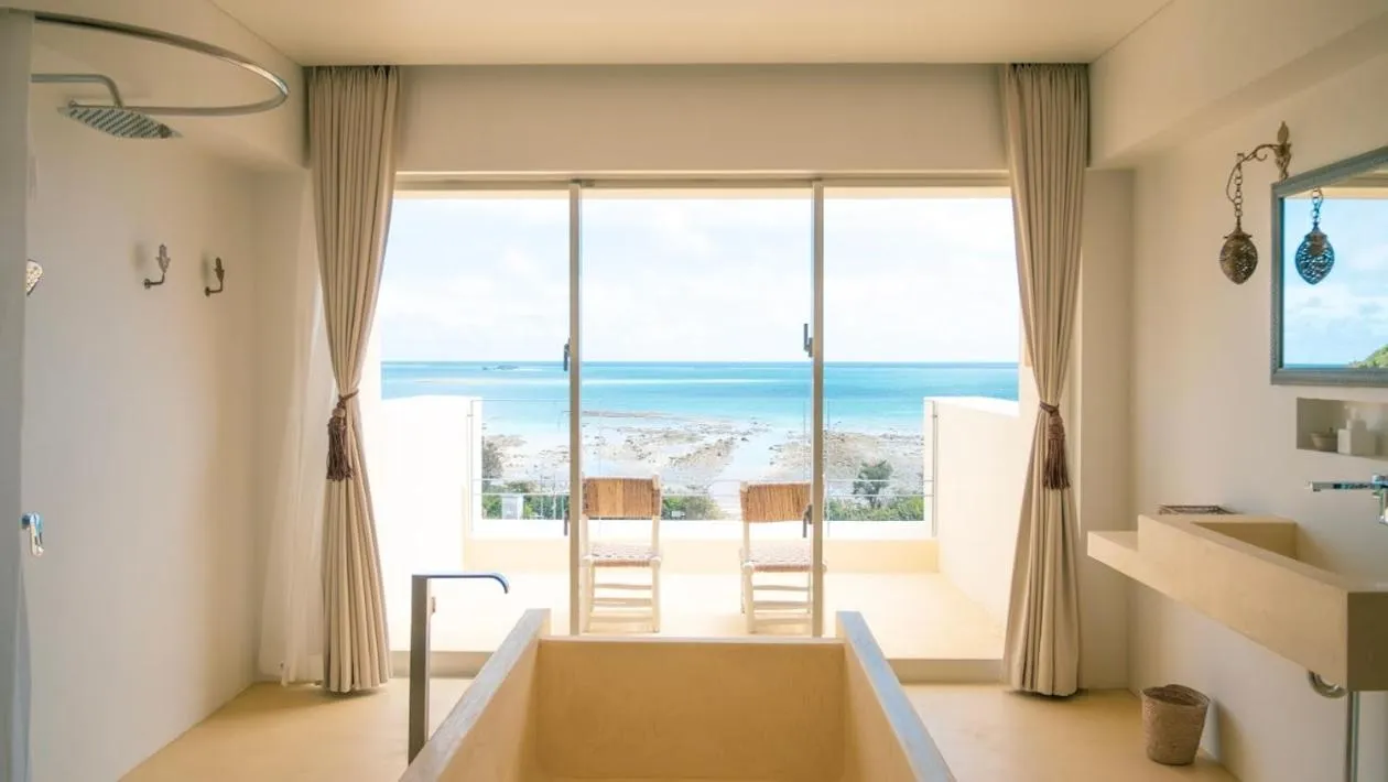 Sea view in Riad Lamp