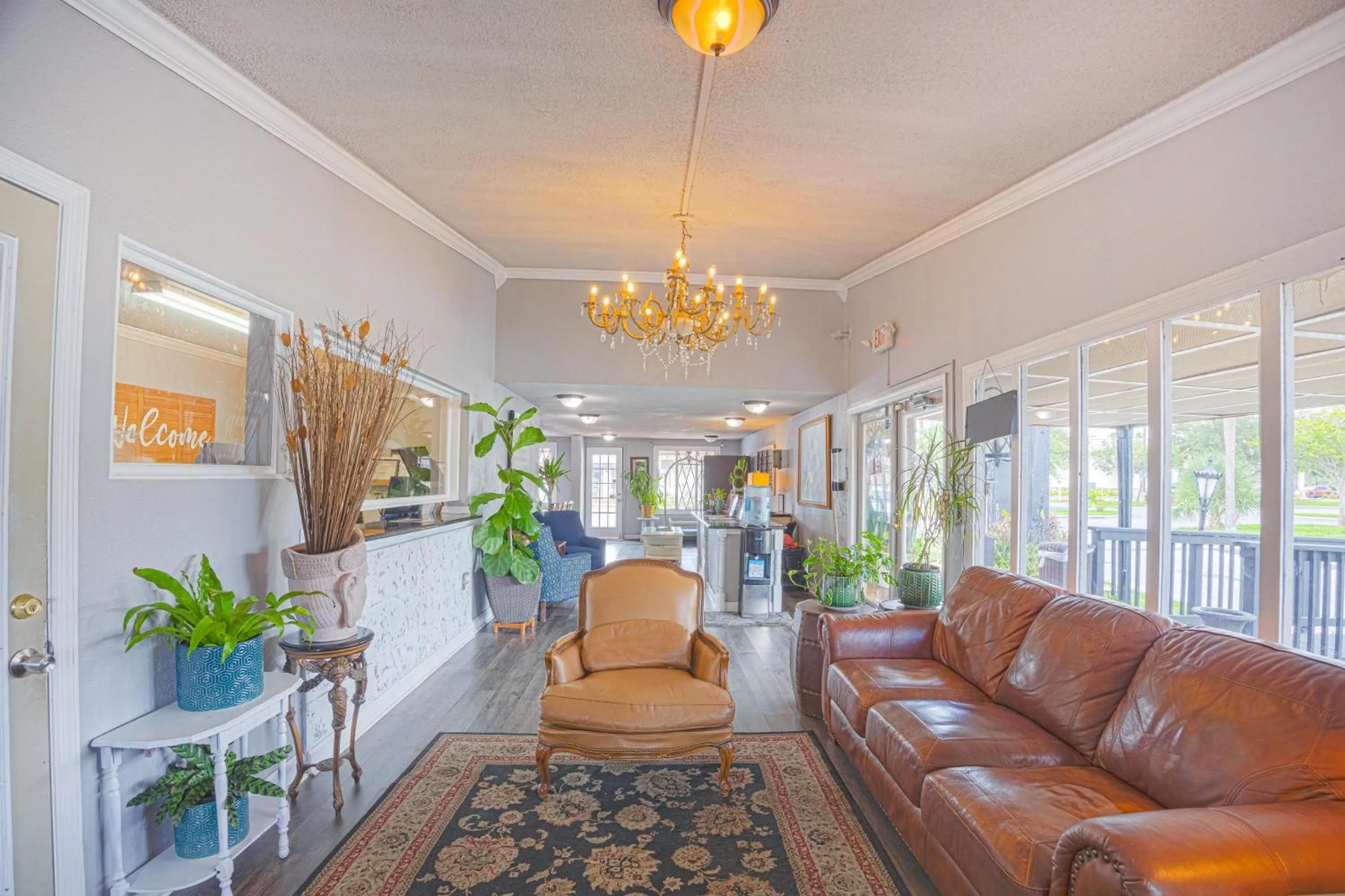 Lobby or reception in Liberty Garden Inn by OYO Kissimmee near Disney World