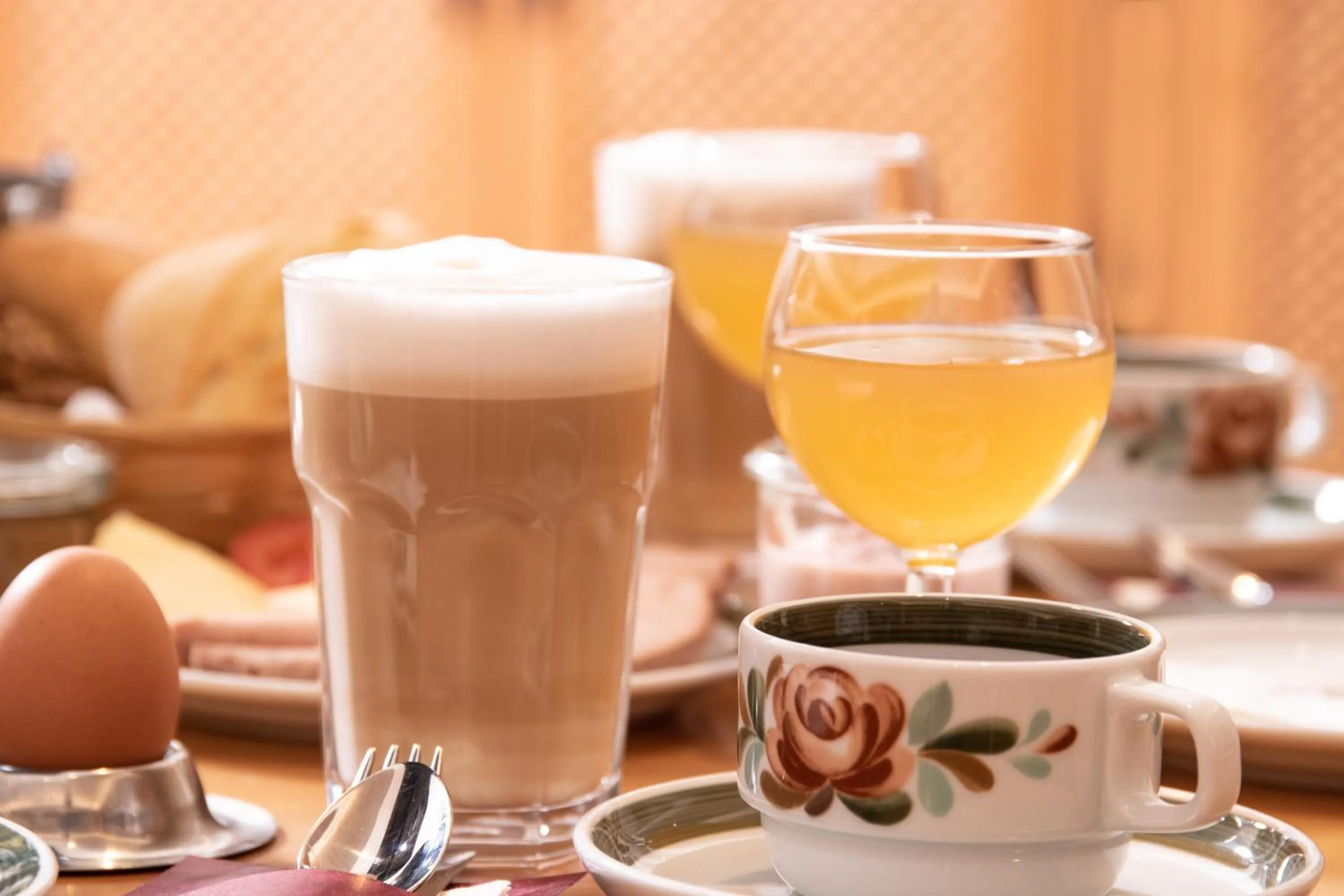 Breakfast in Post-Hotel