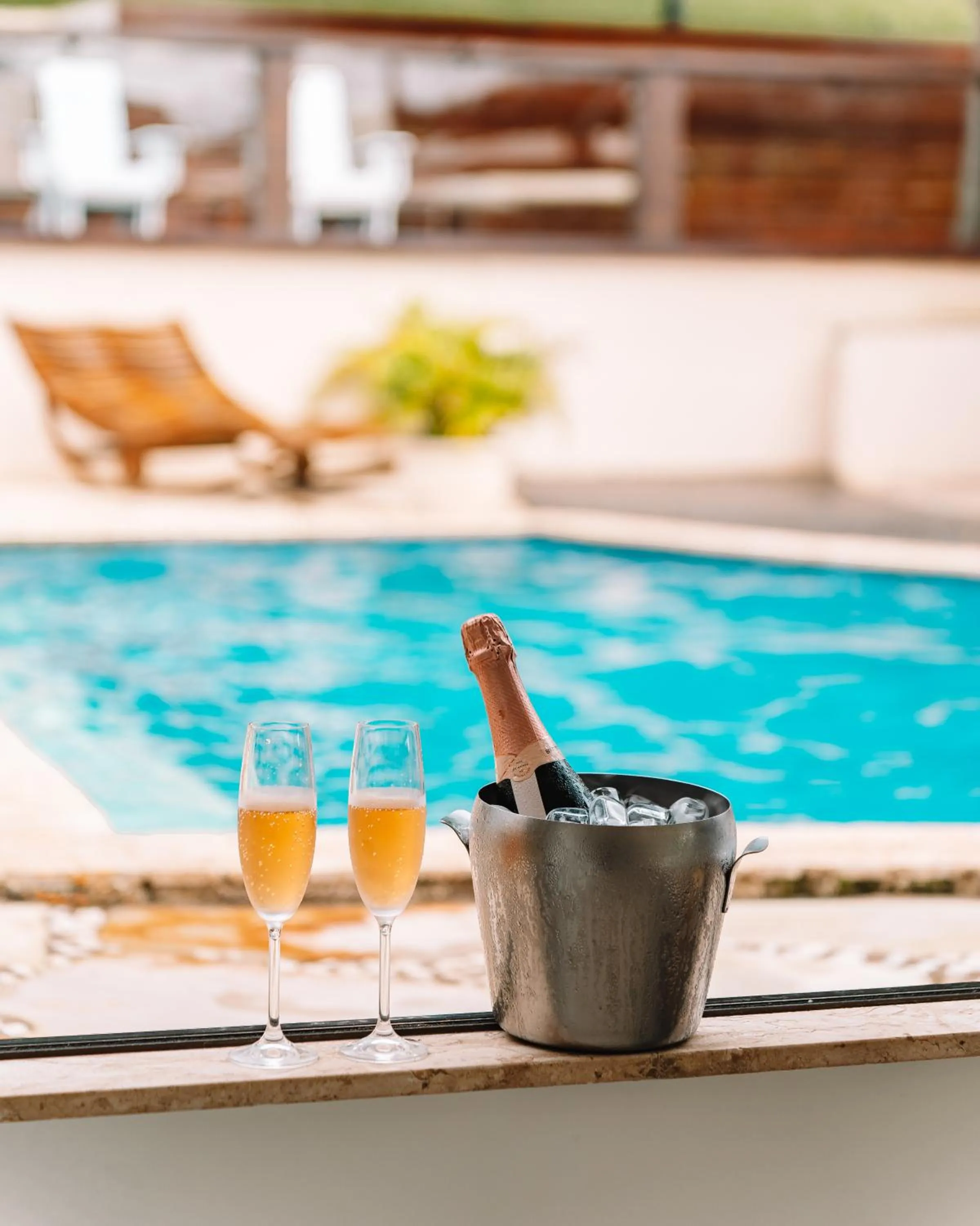 Food and drinks in Le Village Boutique Hotel