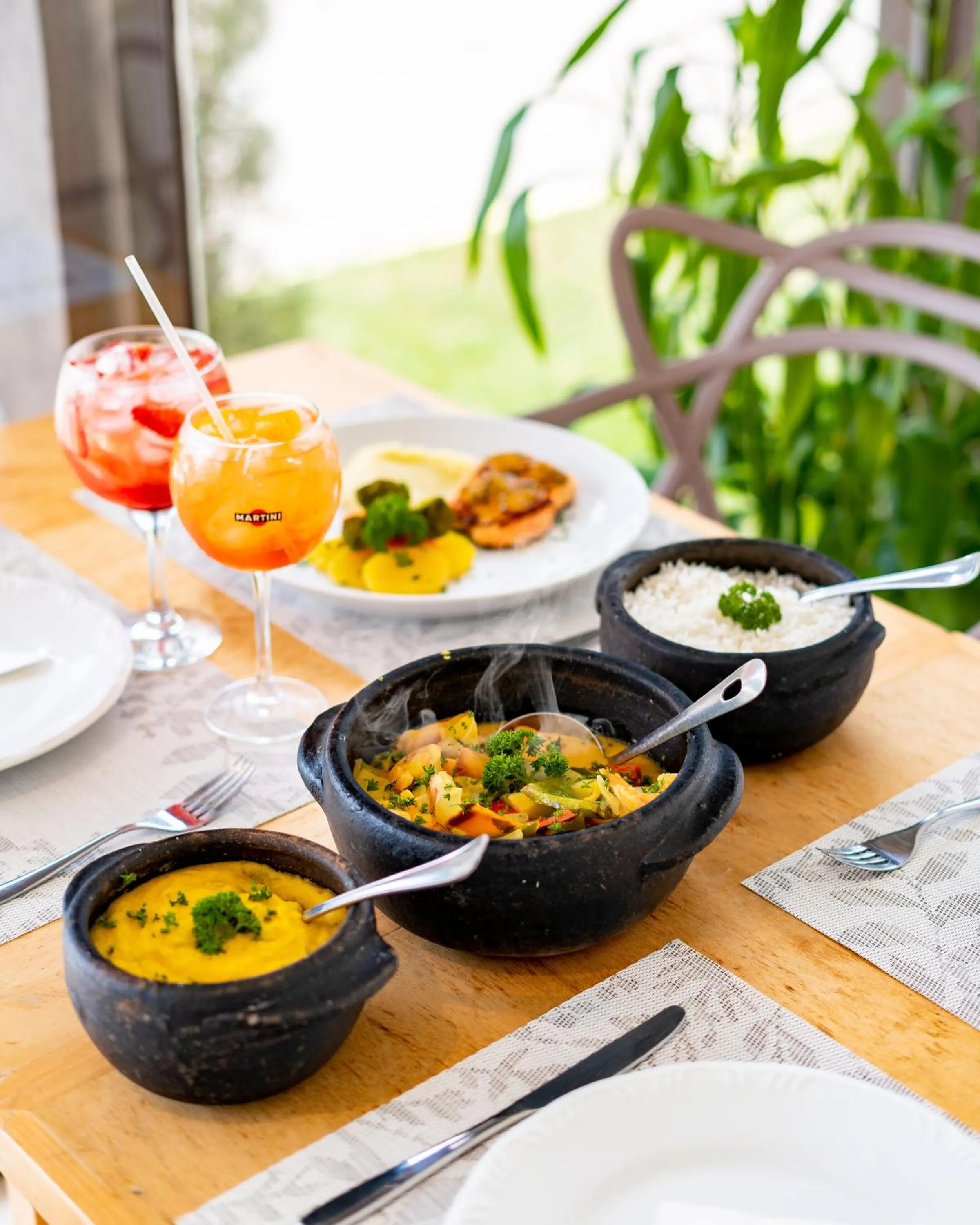 Restaurant/places to eat in Le Village Boutique Hotel