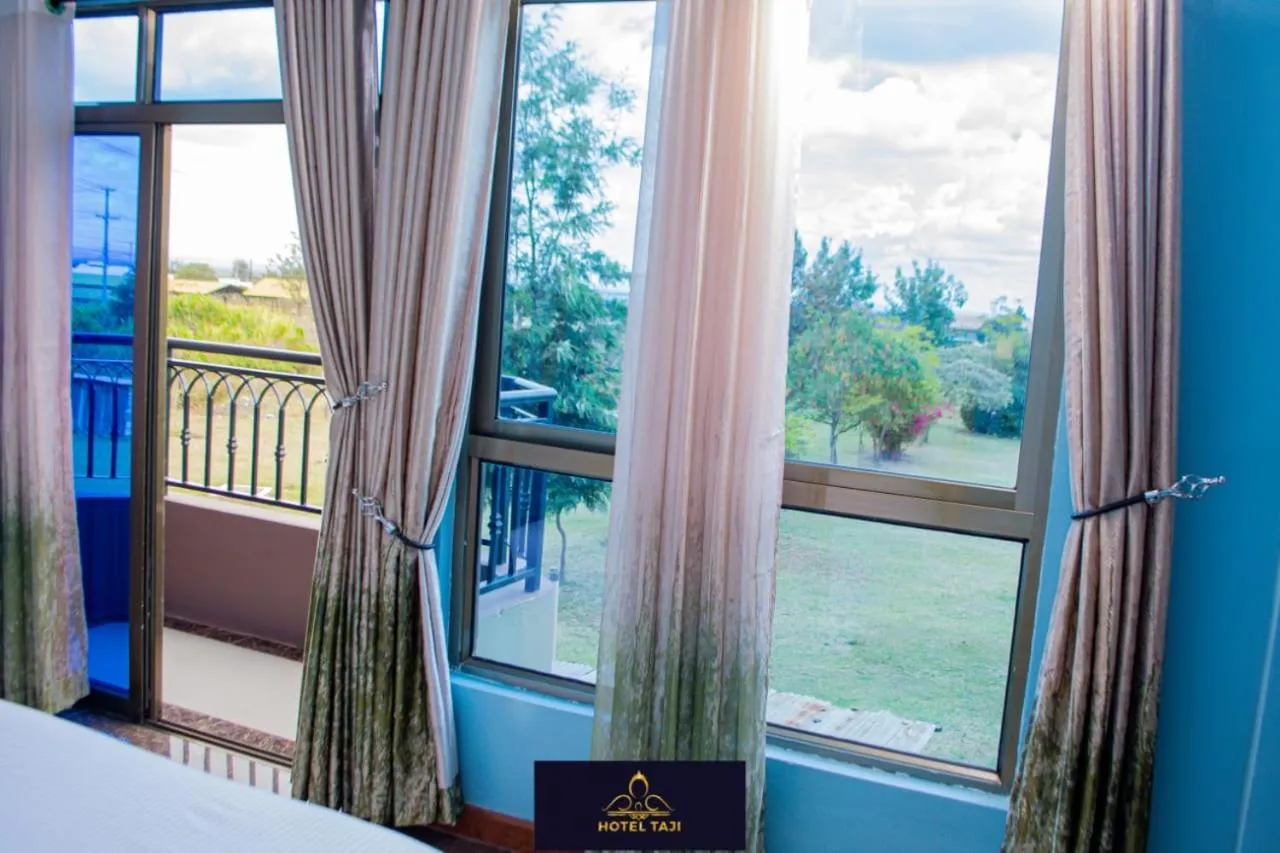 Street view in HOTEL TAJI