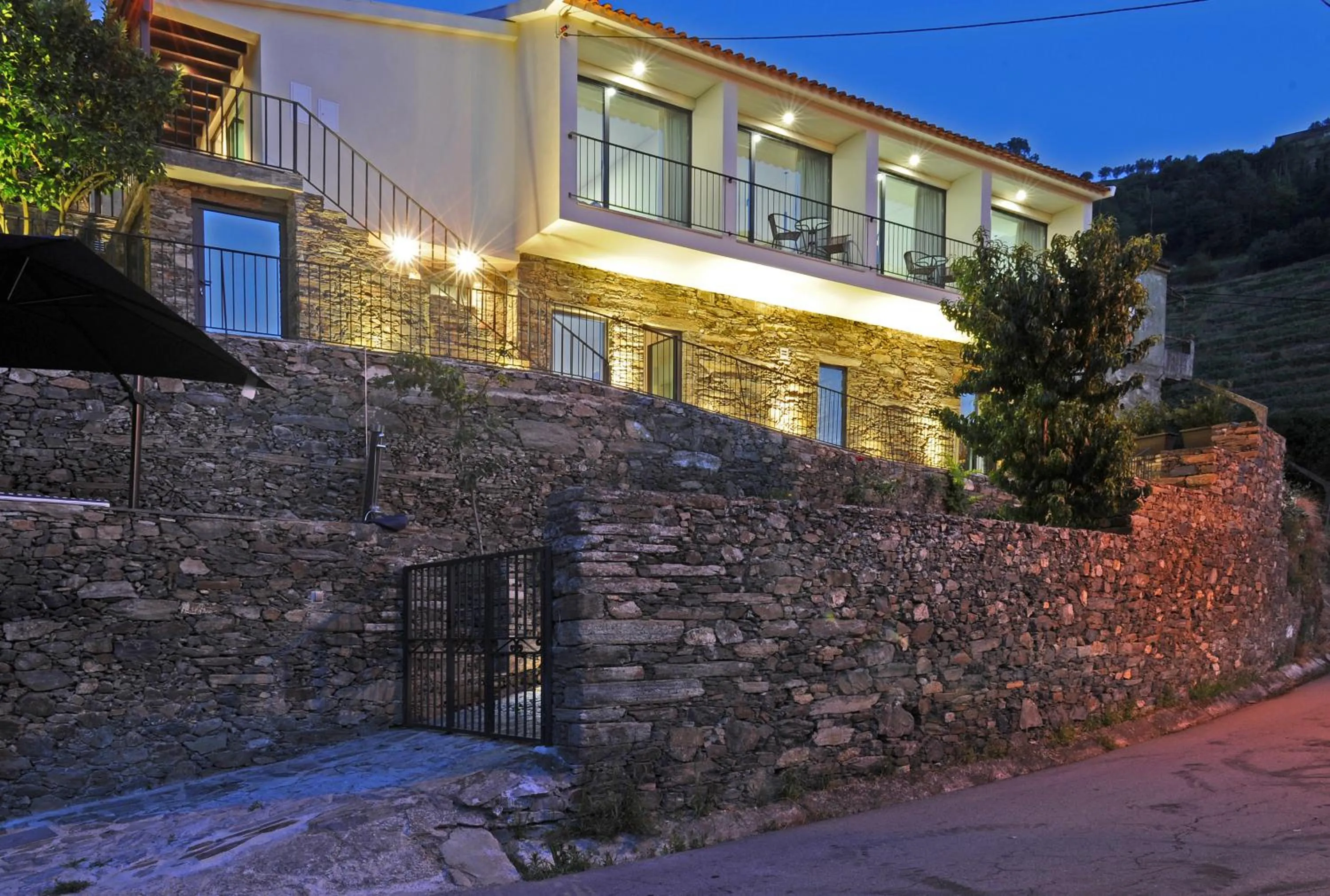 Facade/entrance in DouroXisto