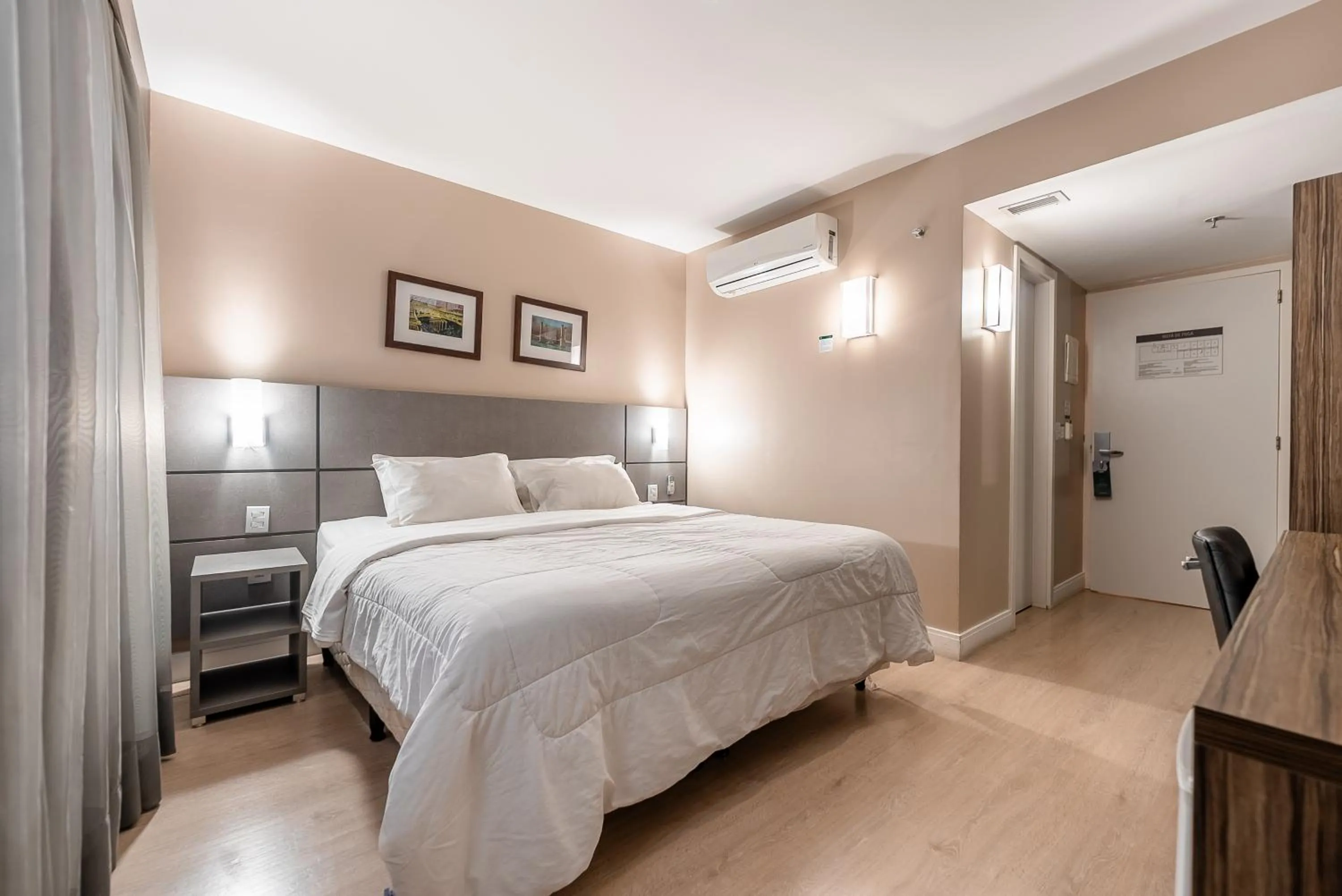 Bed in Hotel Laghetto Moinhos