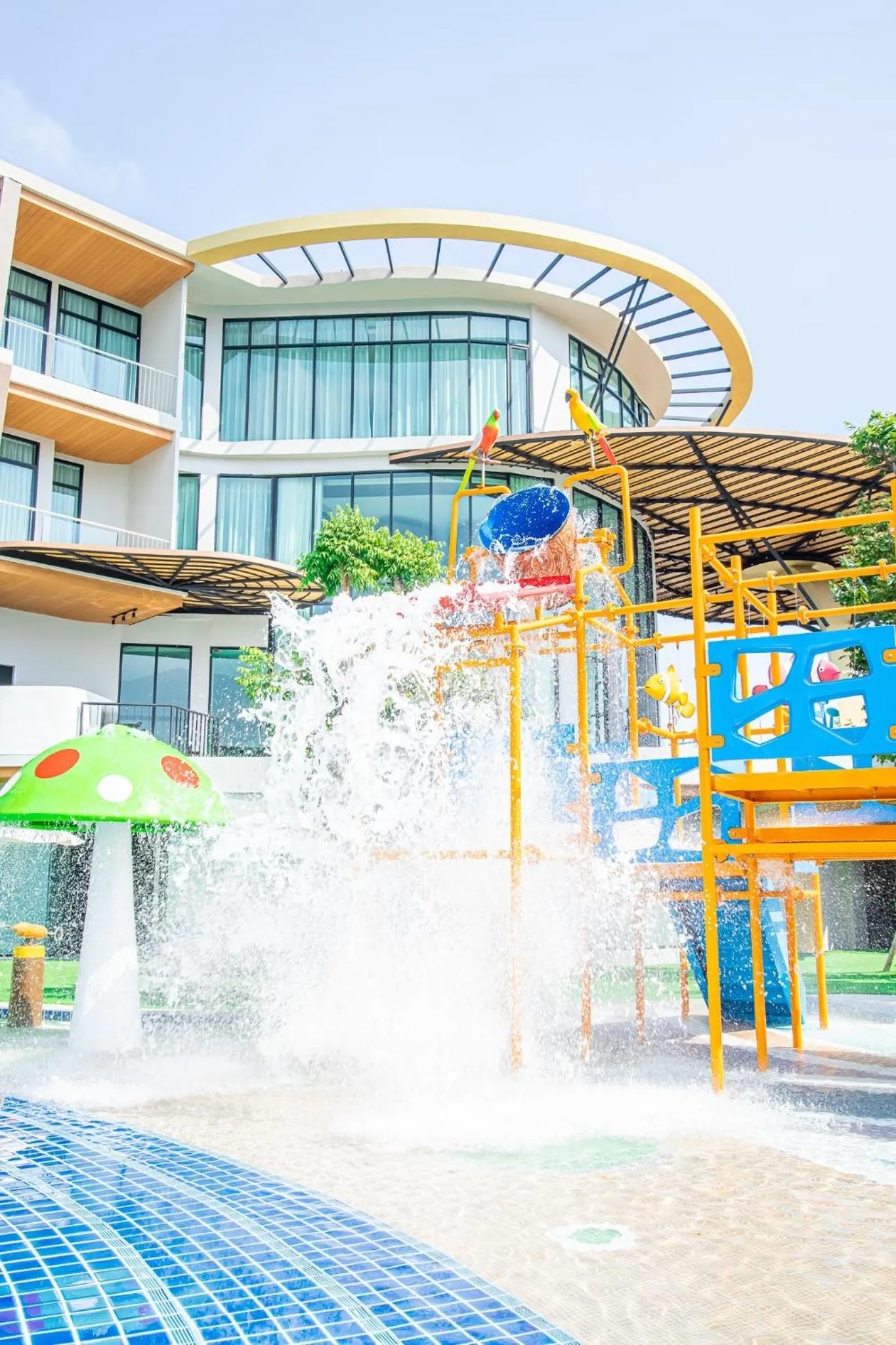 Swimming pool in Elmas Cha Am Design Hotel