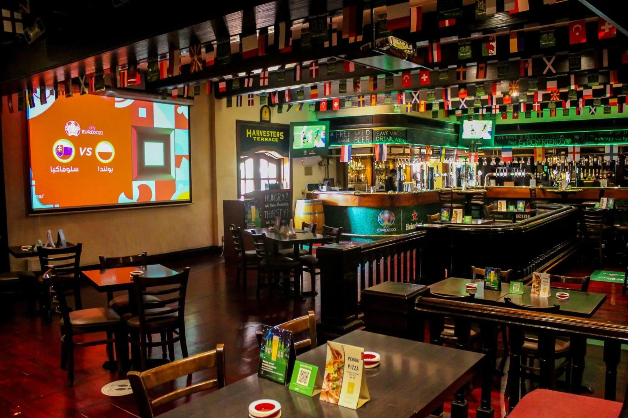 Restaurant/places to eat in Millennium Plaza Downtown, Dubai