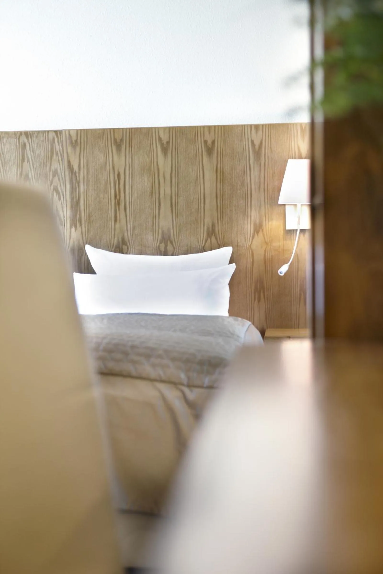 Photo of the whole room, Bed in Hotel Domicil Hamburg by Golden Tulip