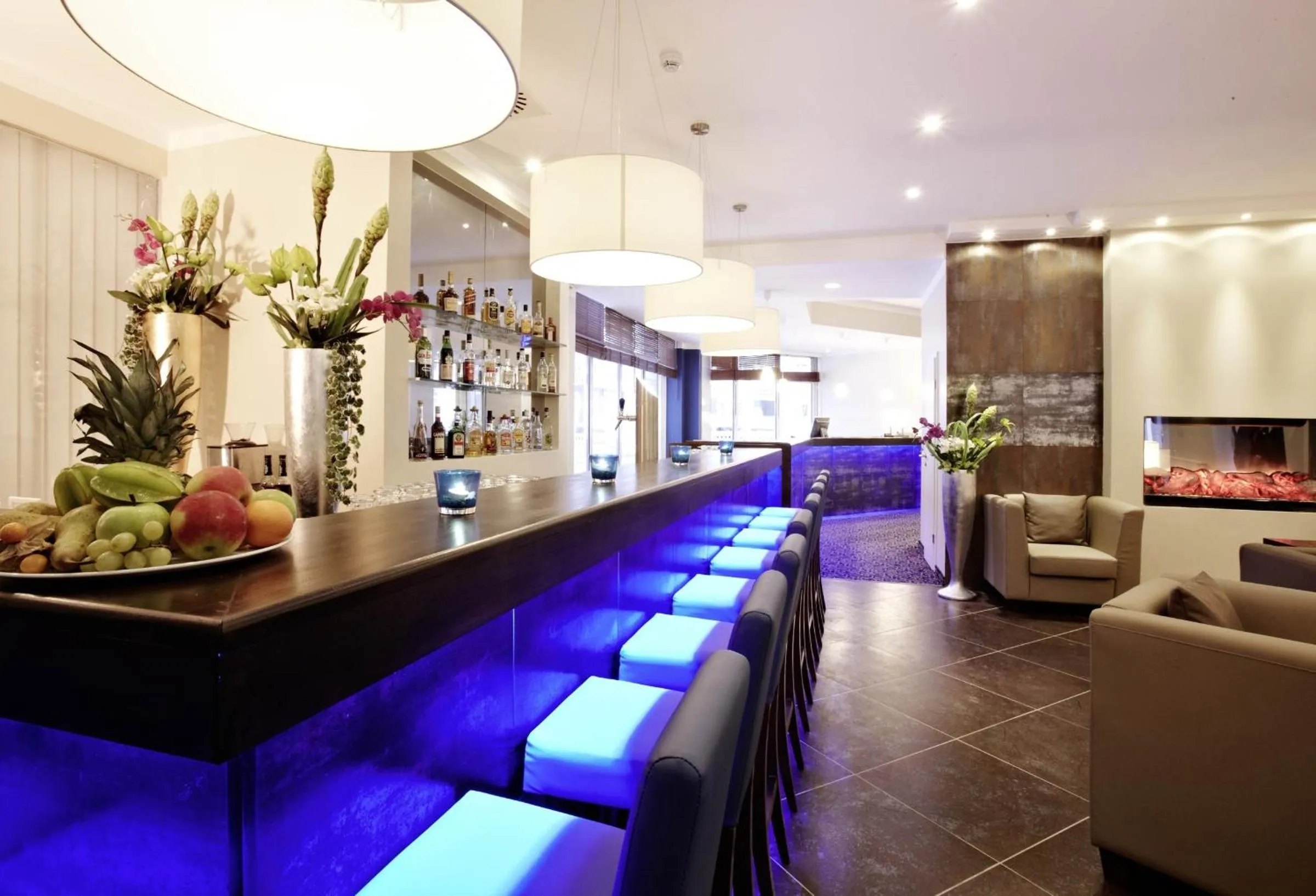 Lounge or bar in Hotel Domicil Hamburg by Golden Tulip