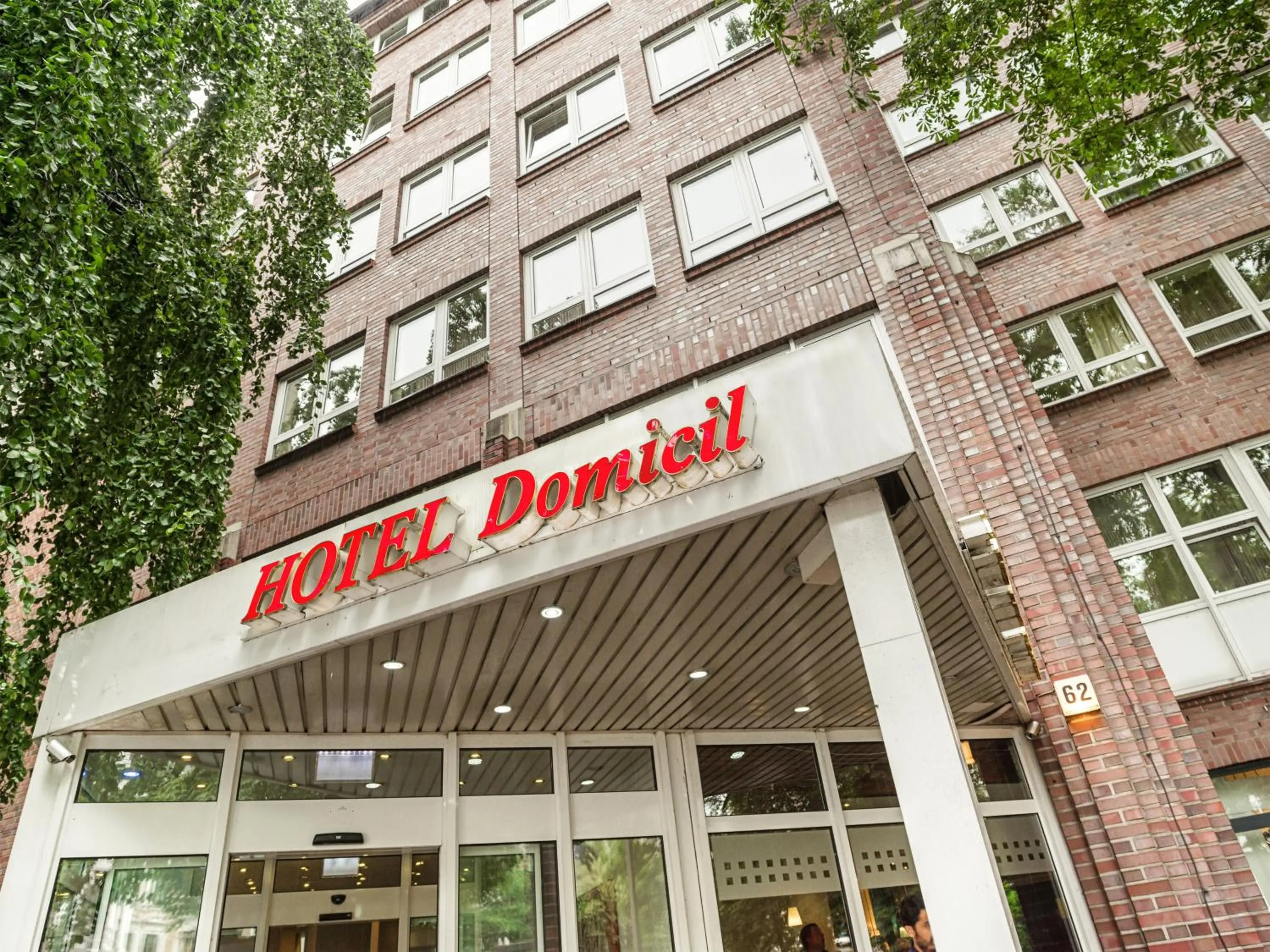Property building in Hotel Domicil Hamburg by Golden Tulip