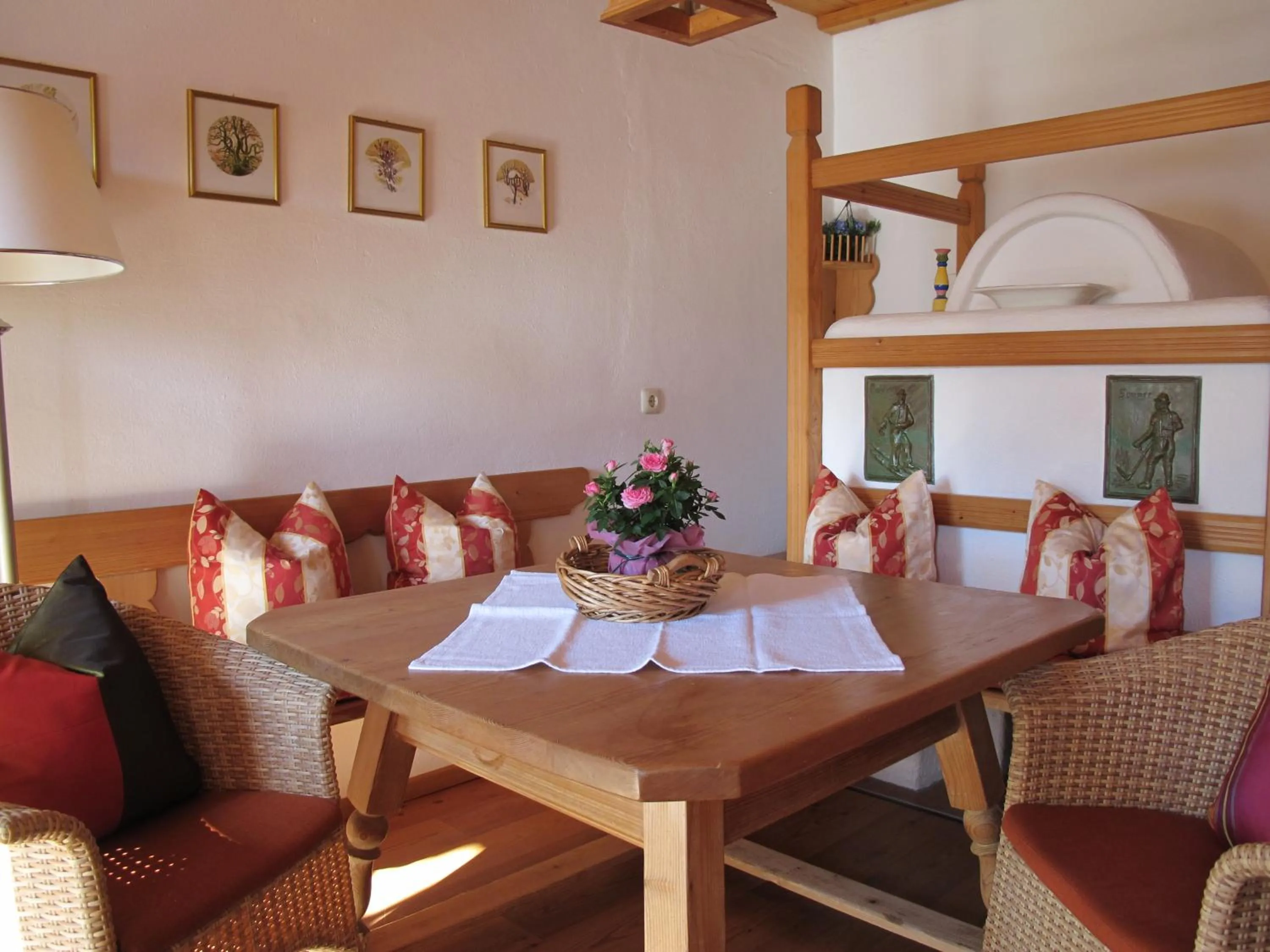 Seating area in Gästehaus Bergstüberl