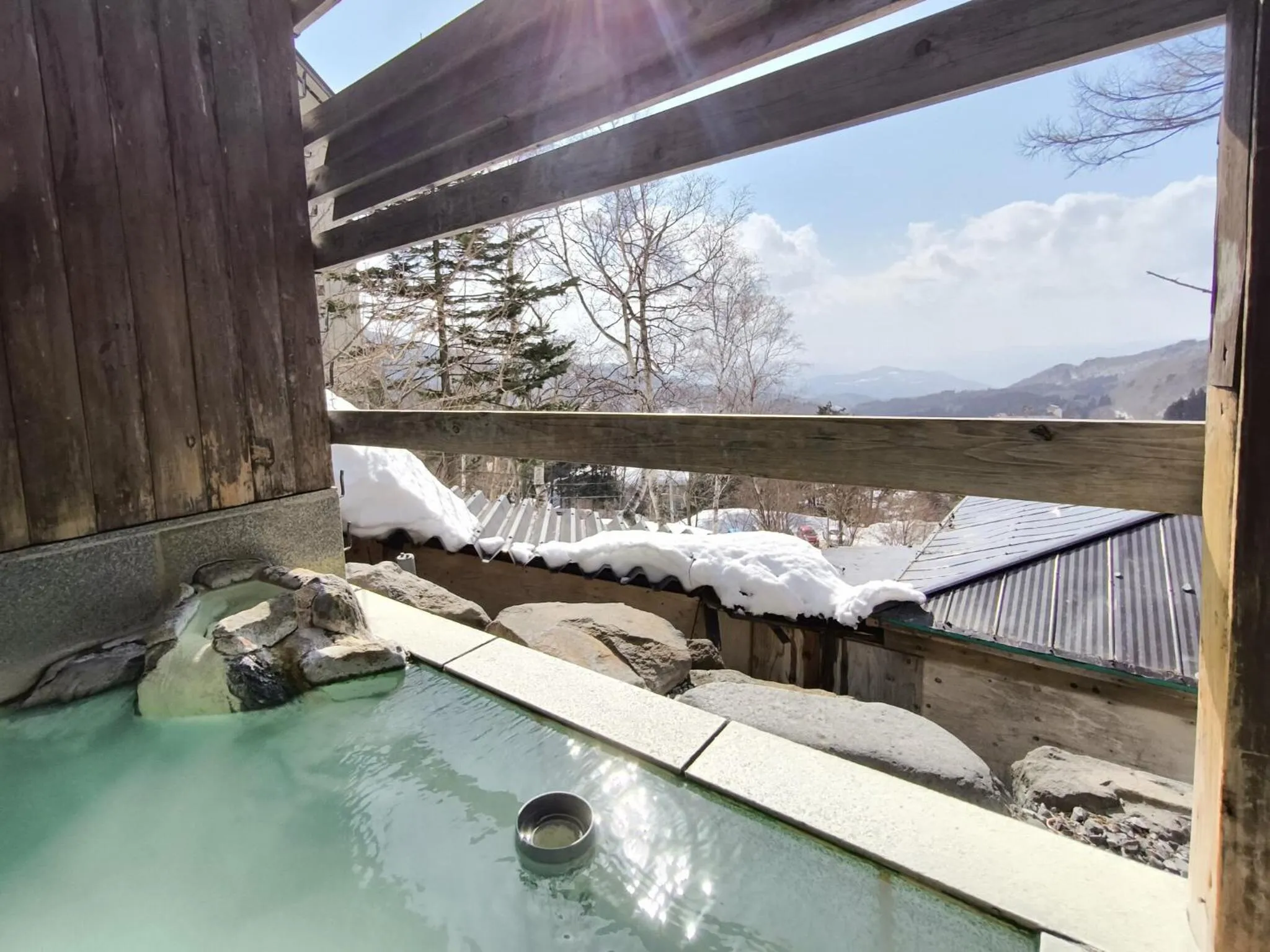 Open Air Bath in Mogamitakayu Zenshichinoyu Ohira