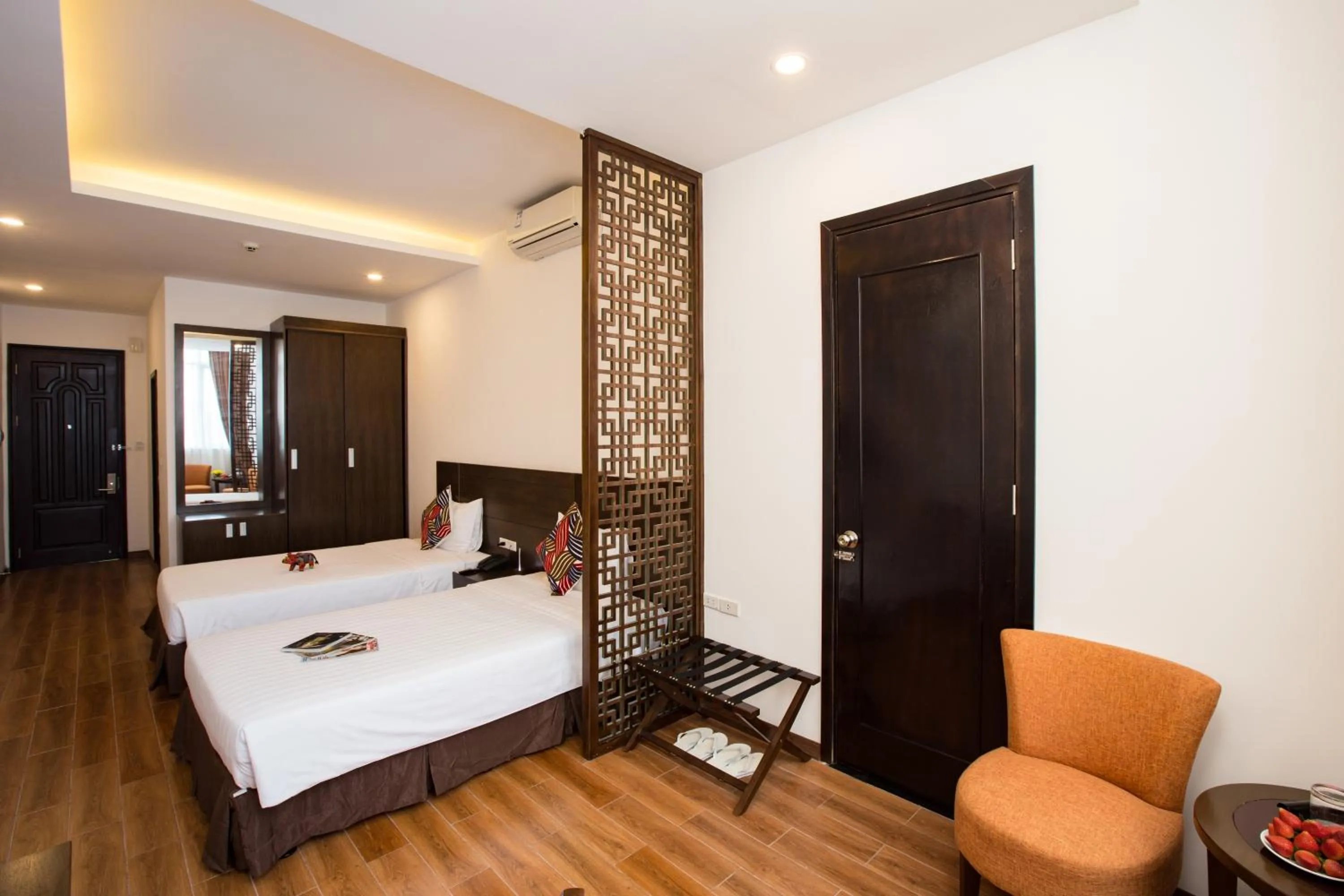 Photo of the whole room, Bed in Thang Long Espana Hotel