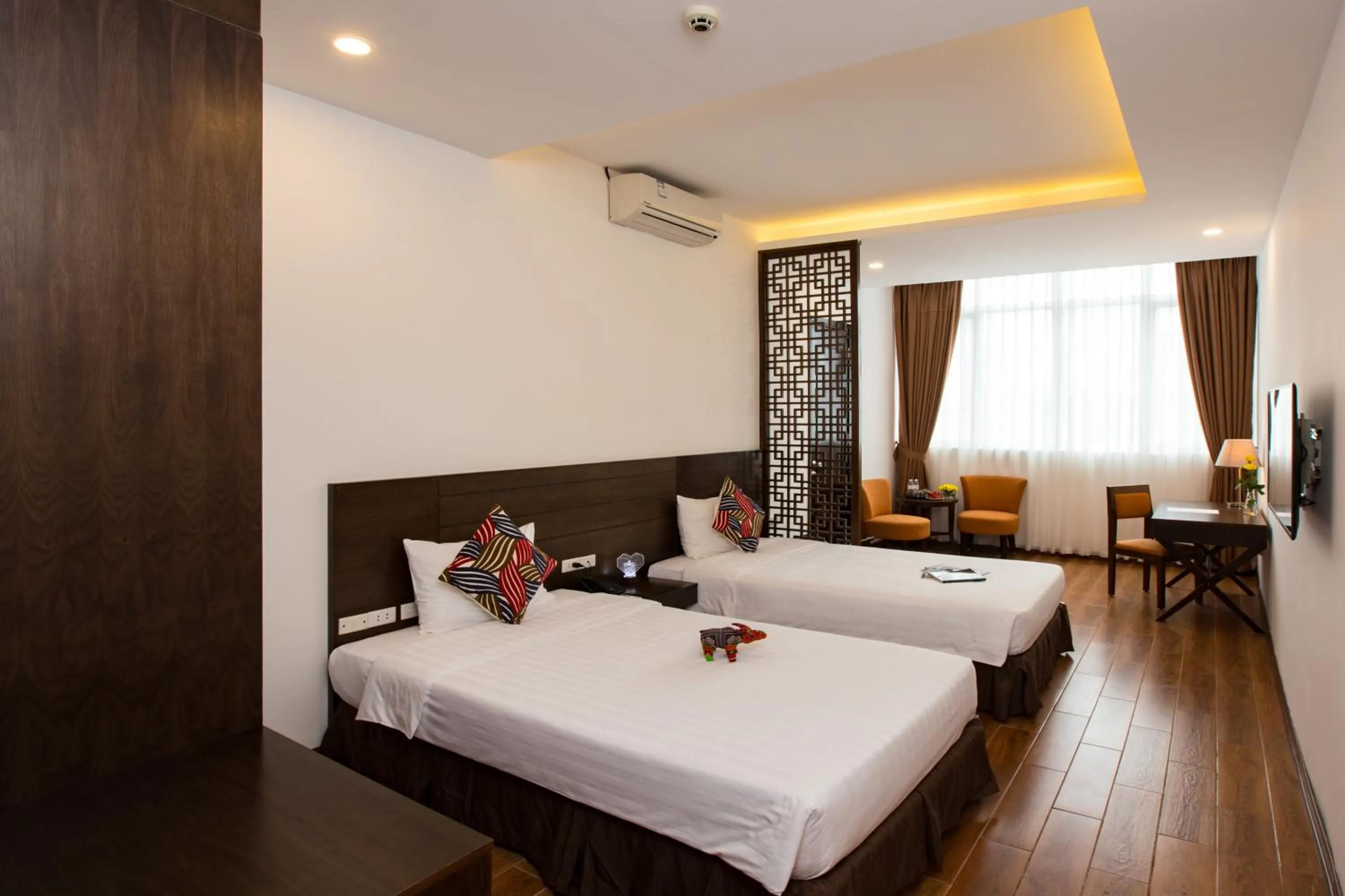 Photo of the whole room, Bed in Thang Long Espana Hotel