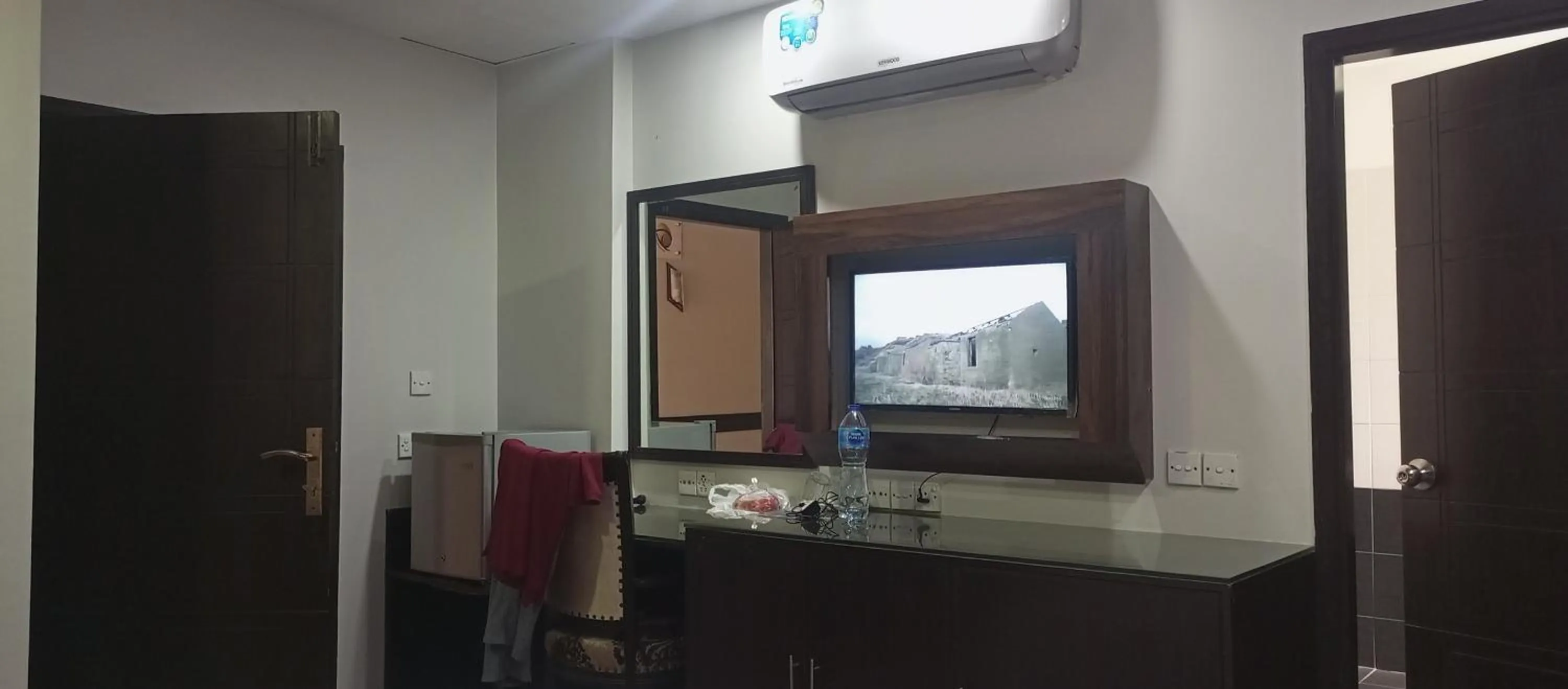 Bathroom in Hira Guest House