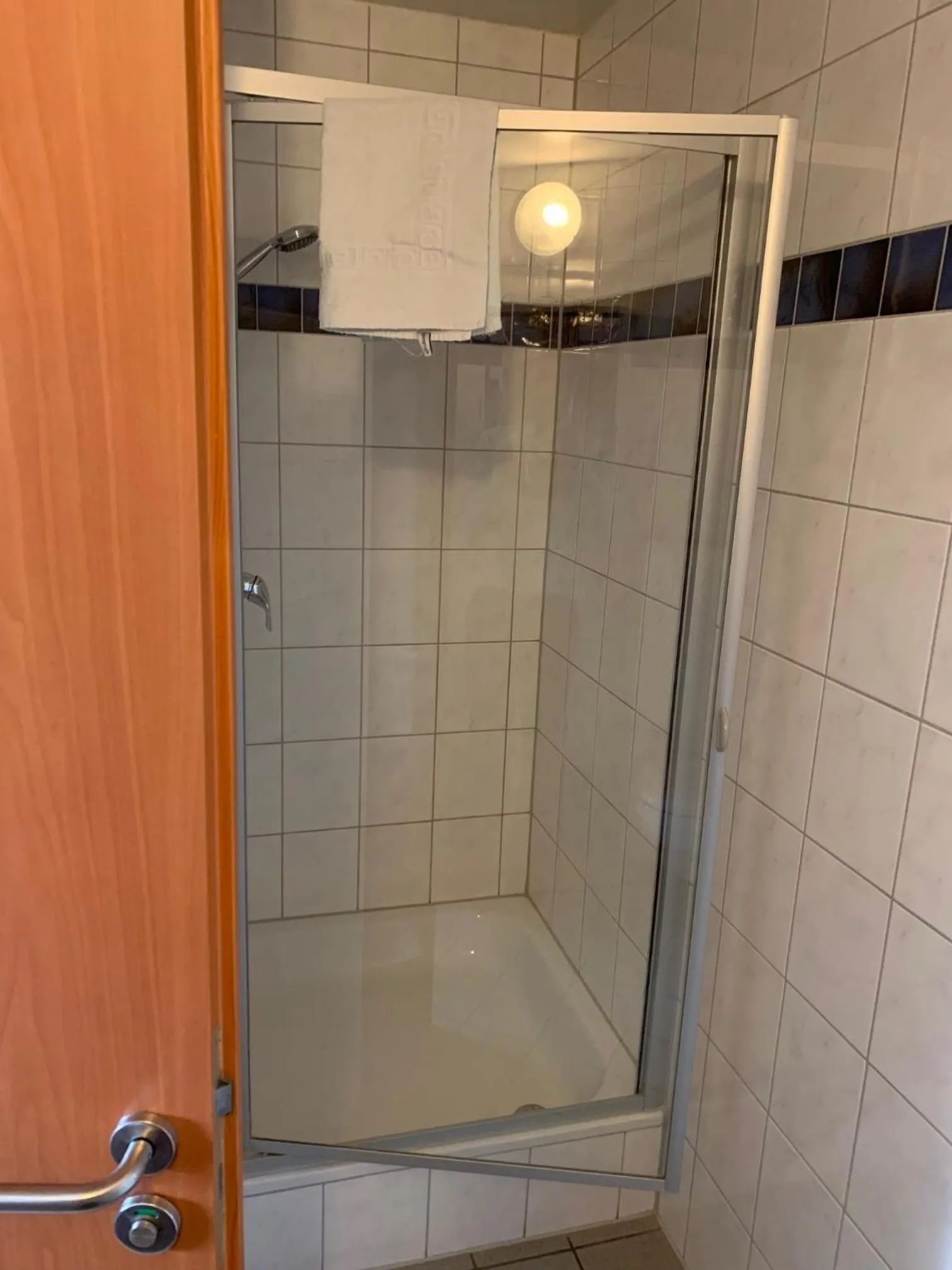 Shower in Hotel Nord