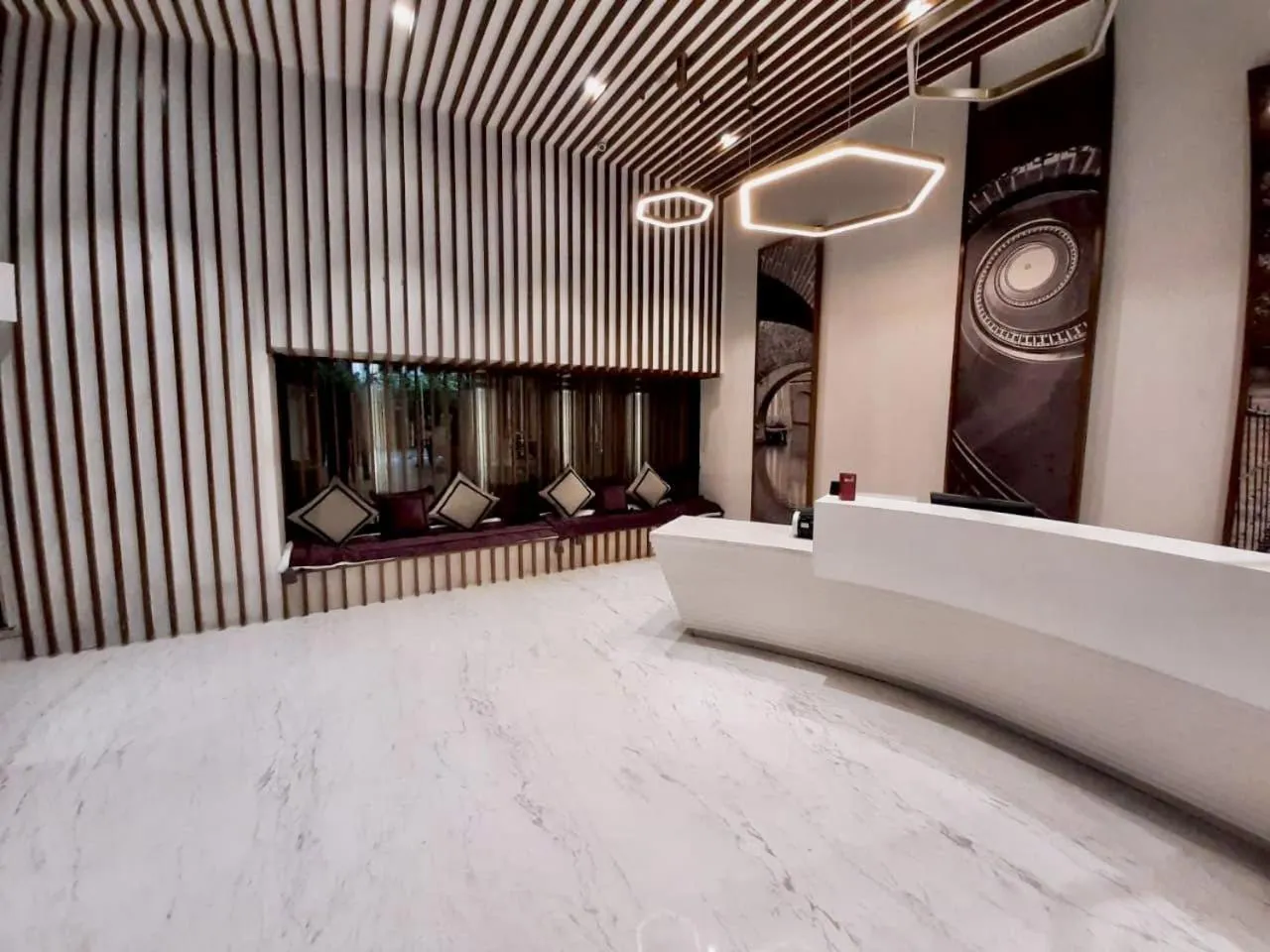 Lobby or reception in BEYZAA HOTEL AND SUITES