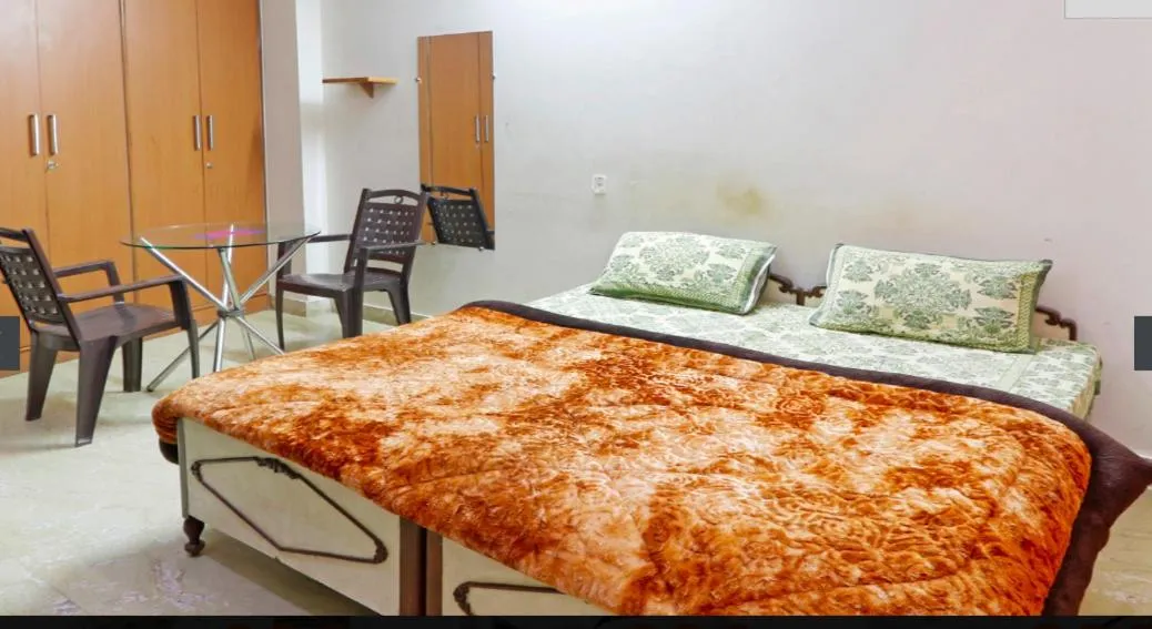 Bed in SSS Group Hotel Dwarka Delhi