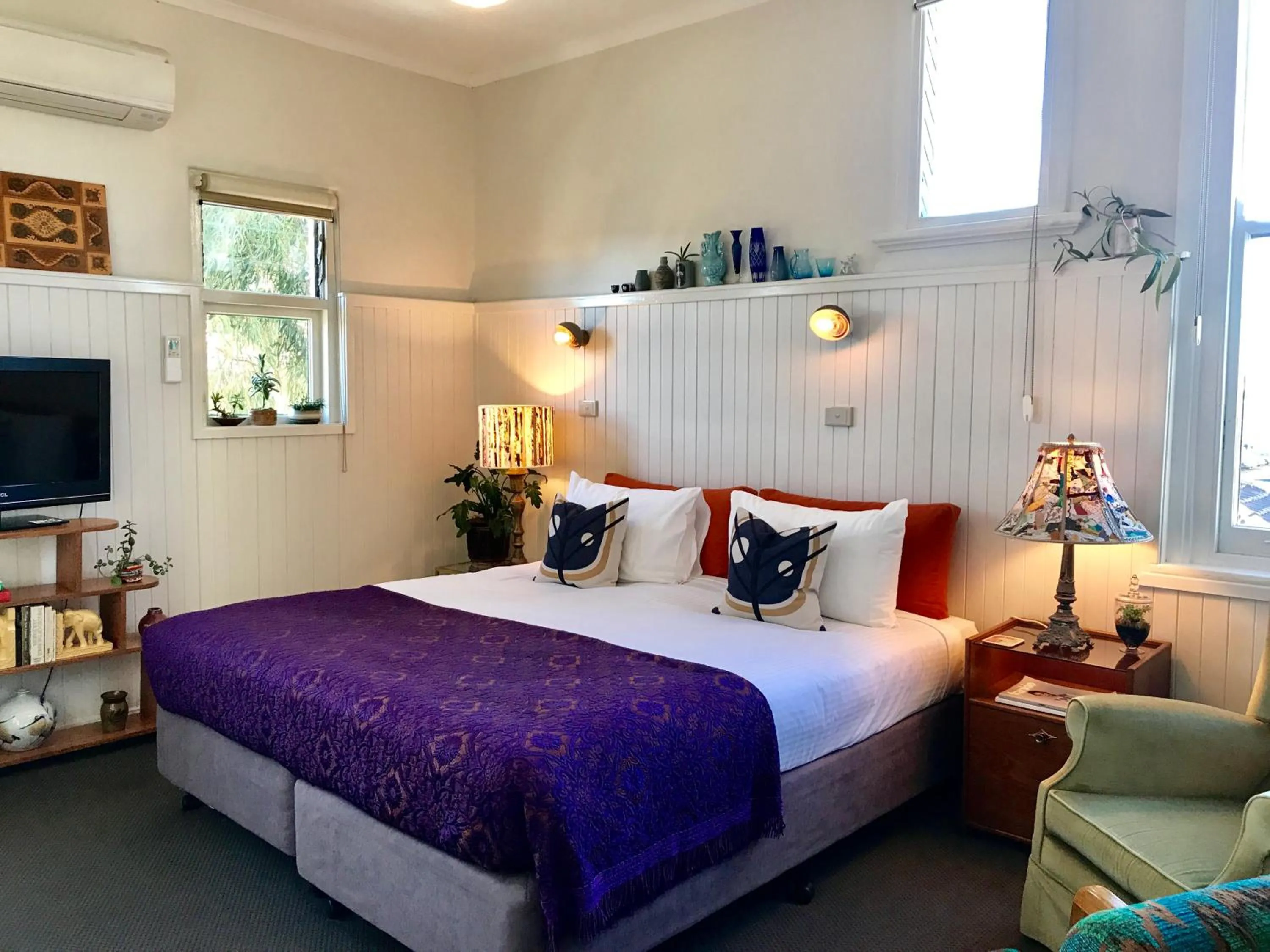 Bedroom, Bed in Vine Valley Inn