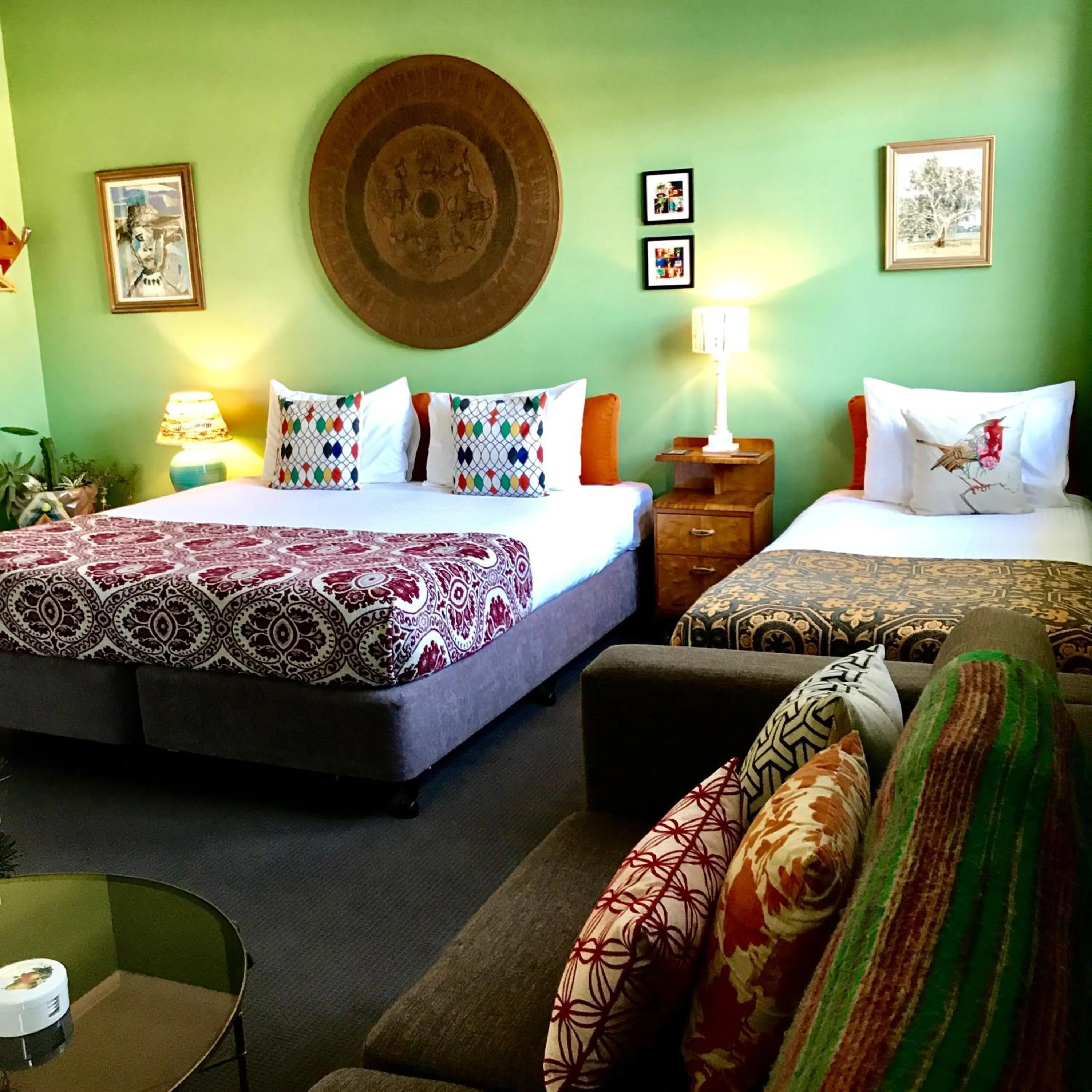 Bed in Vine Valley Inn