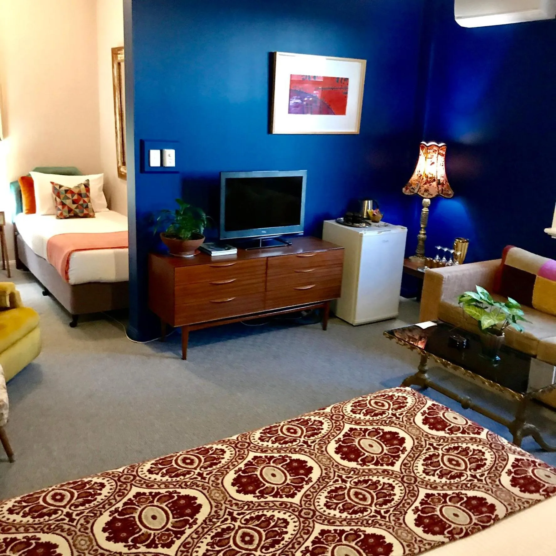 Bed in Vine Valley Inn