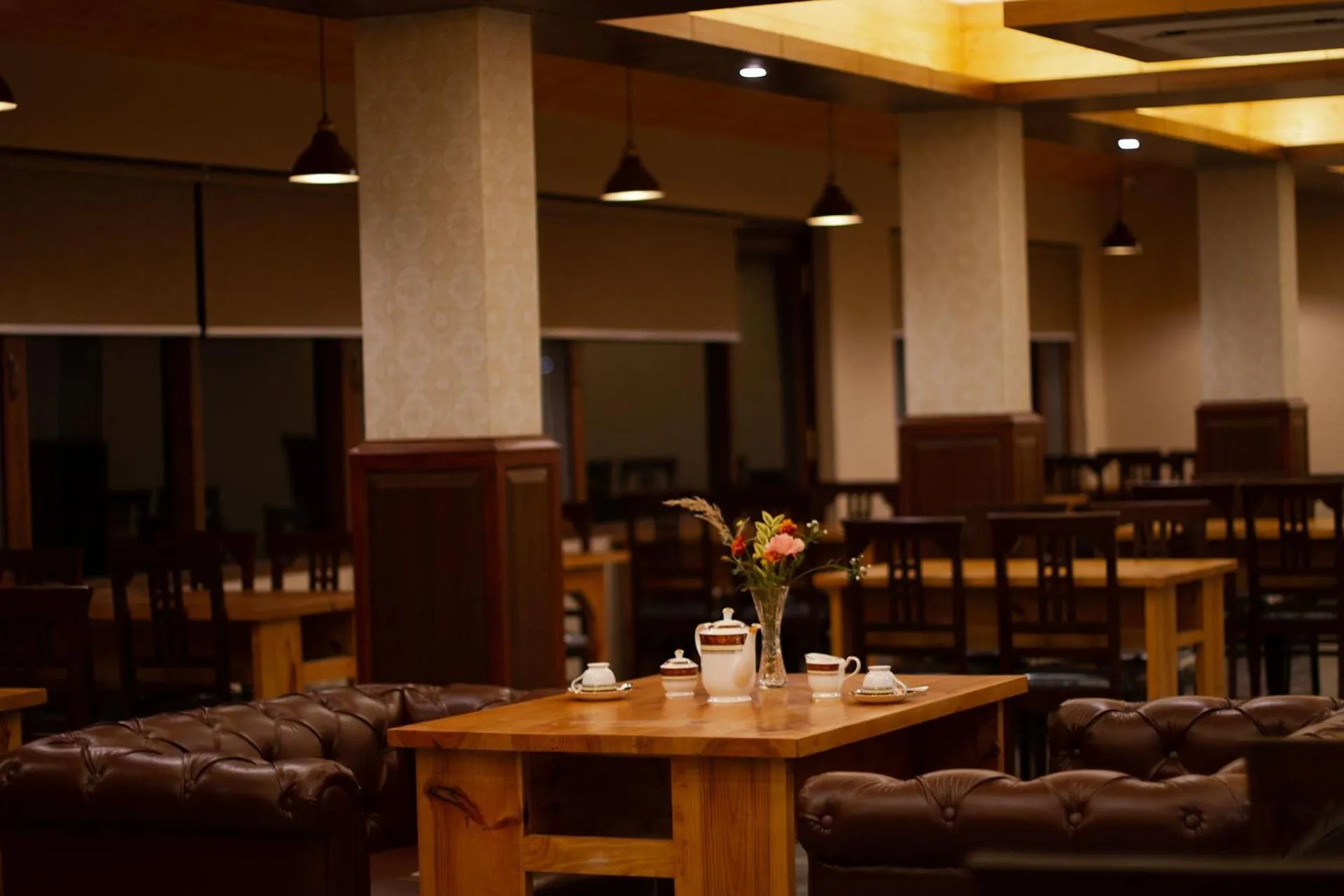 Restaurant/places to eat in Aloka Resort