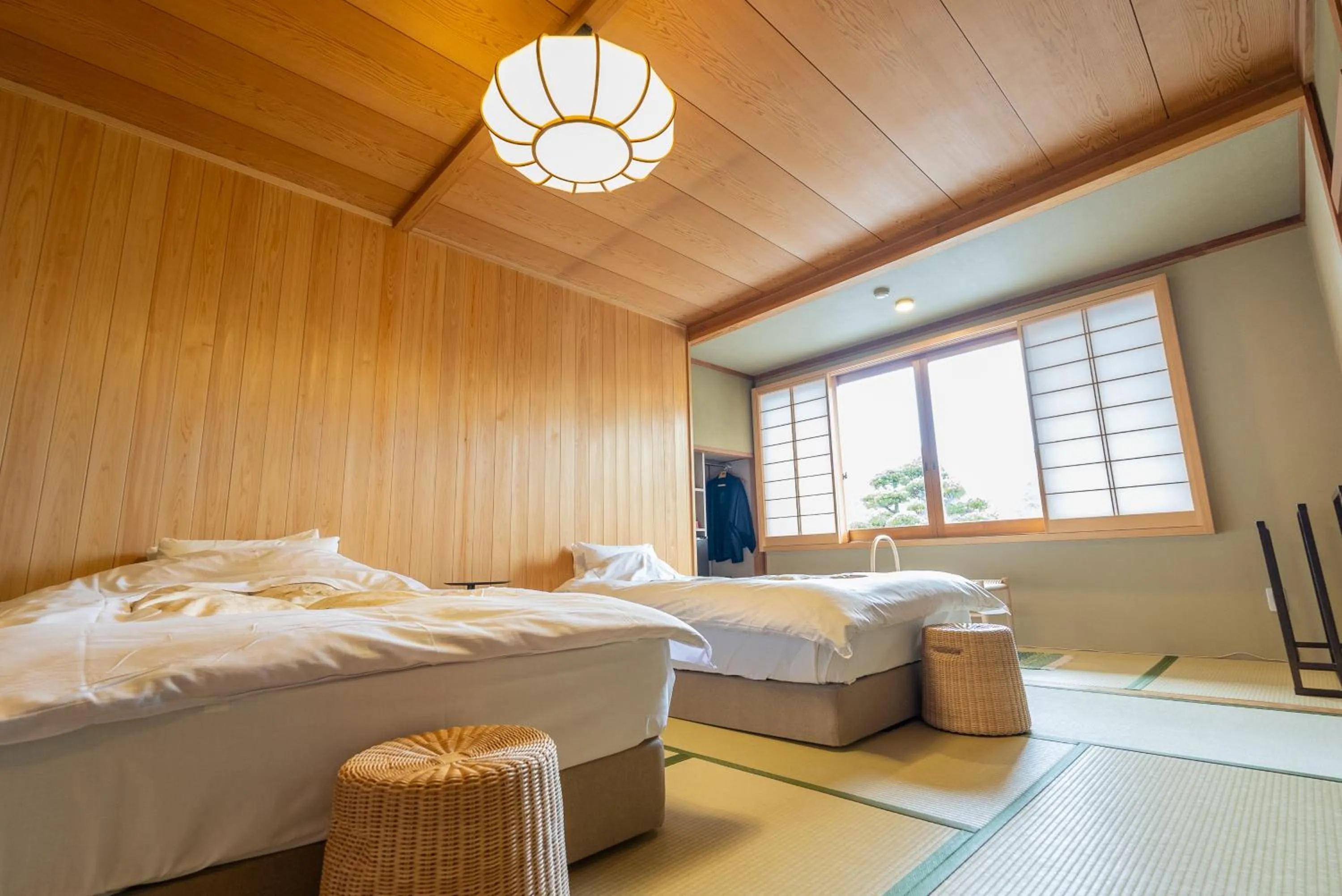 Bed in Kusatsu Onsen Kusatsu Hotel1913