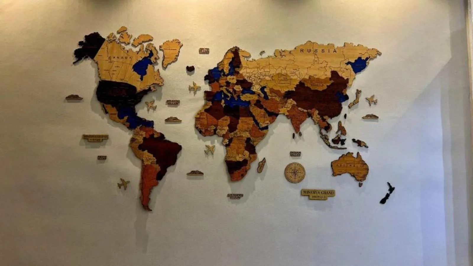 Decorative detail in Minerva Grand Boutique